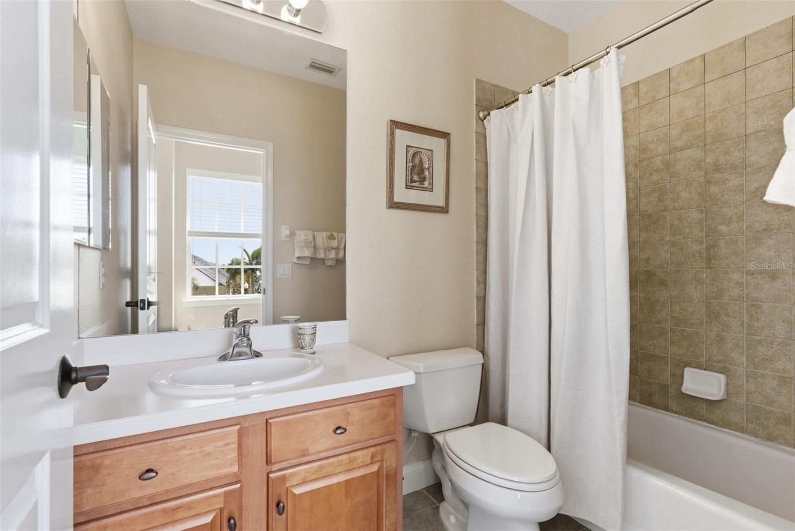 Image 56 of 92 For 715 Islebay Drive