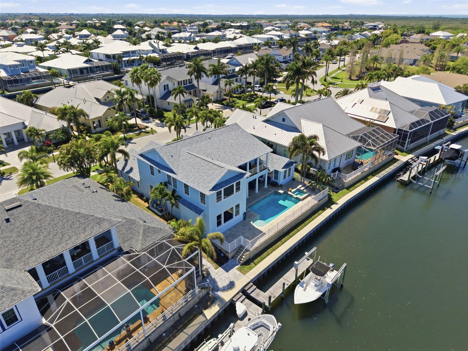 Image 71 of 92 For 715 Islebay Drive