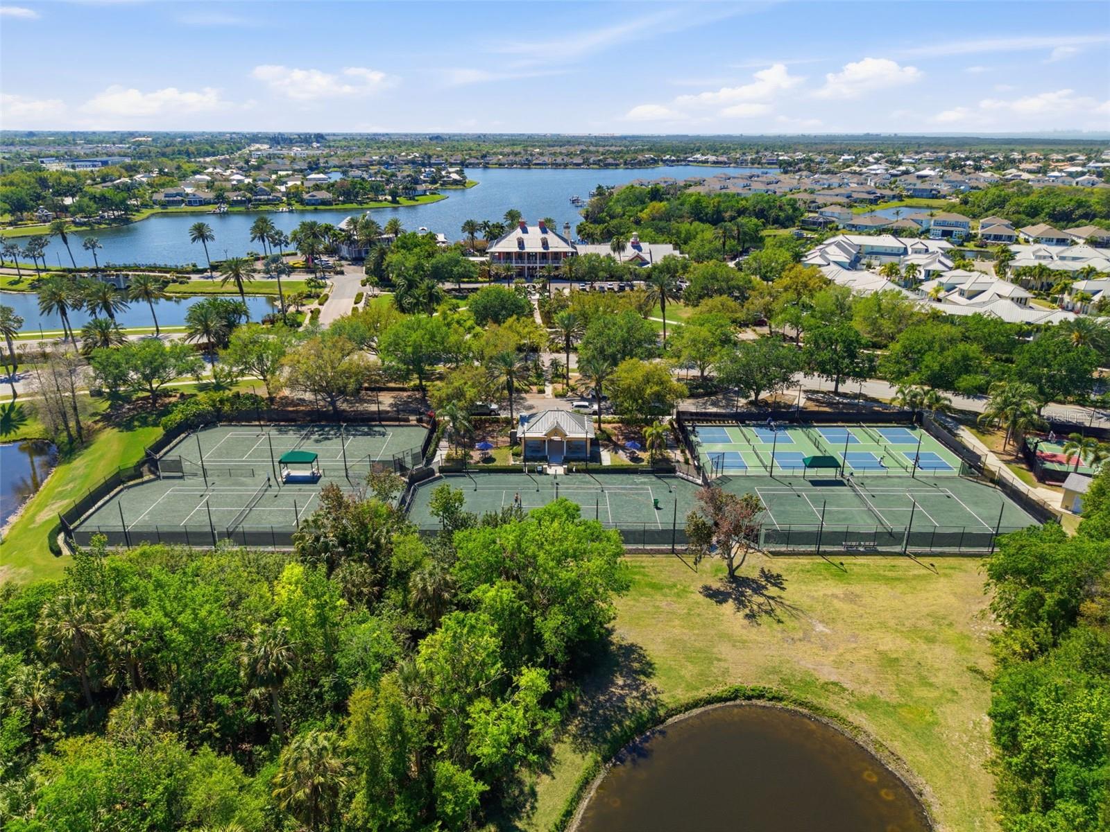 Image 86 of 92 For 715 Islebay Drive