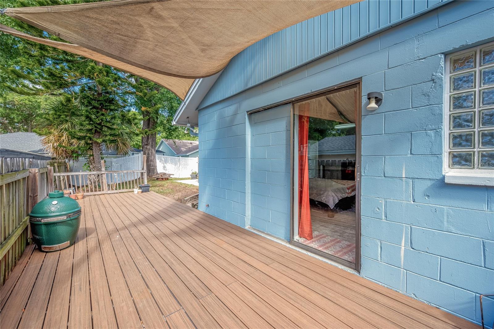 Listing photo id 14 for 18322 Swan Lake Drive