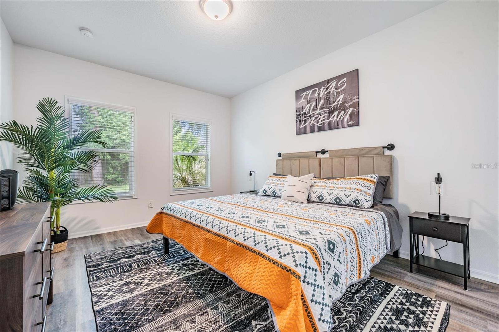 Image 23 of 42 For 2604 Highland Avenue A