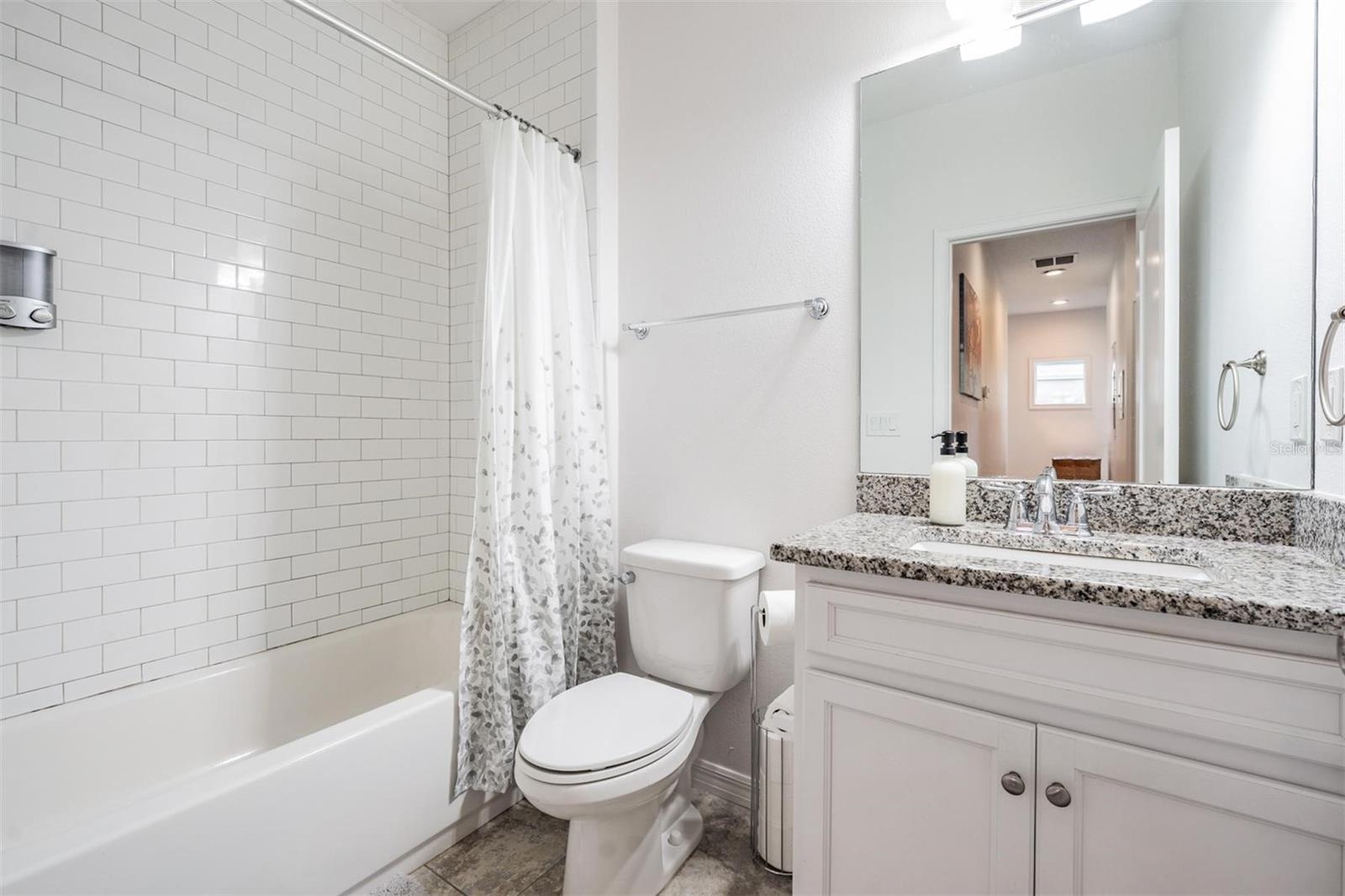 Image 26 of 42 For 2604 Highland Avenue A