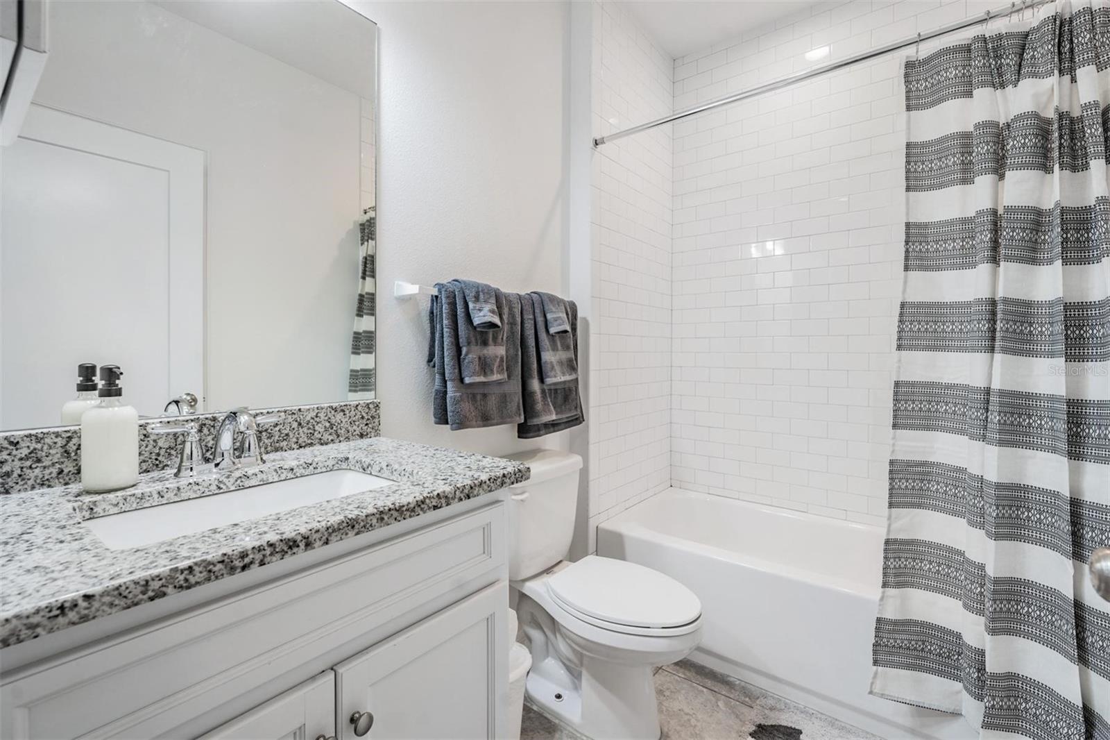 Image 31 of 42 For 2604 Highland Avenue A