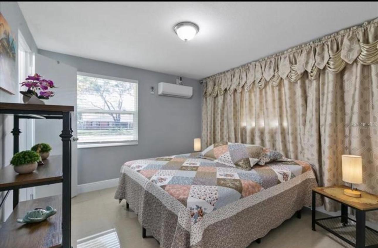 Image 10 of 18 For 8310 Pat Boulevard