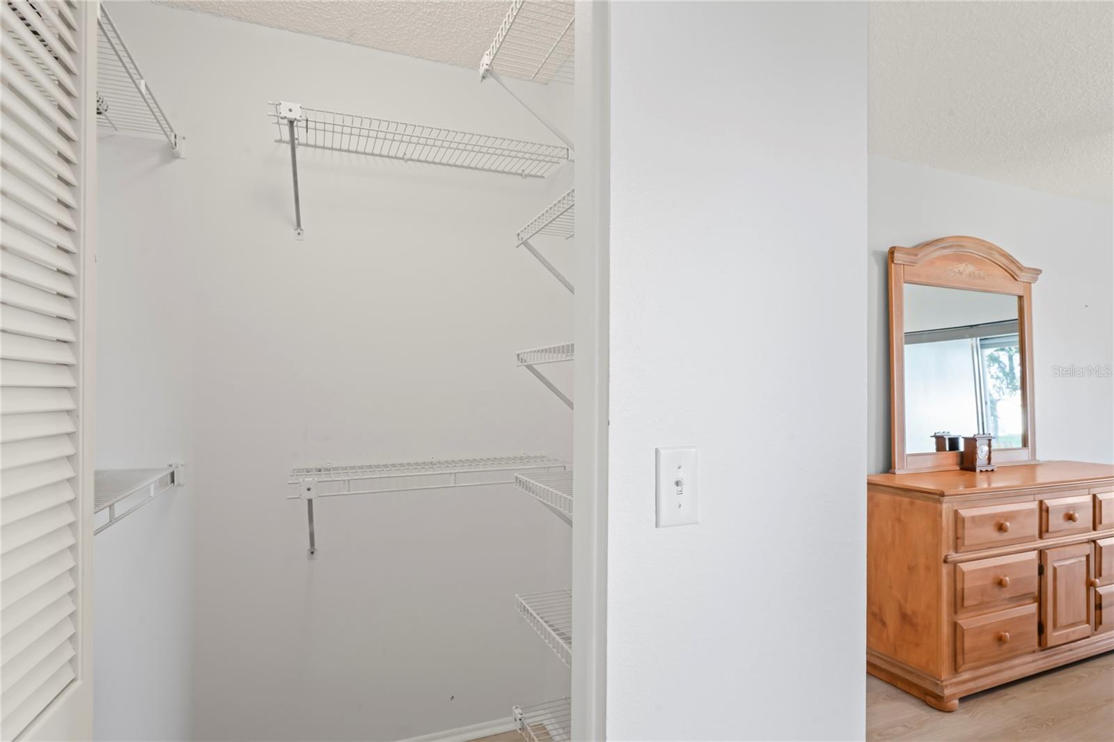 Image 32 of 98 For 7107 Pond View Court