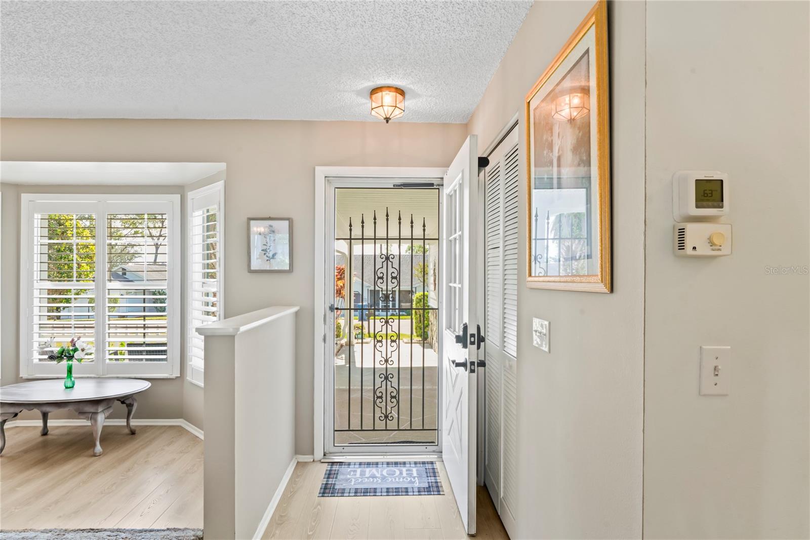 Image 6 of 98 For 7107 Pond View Court