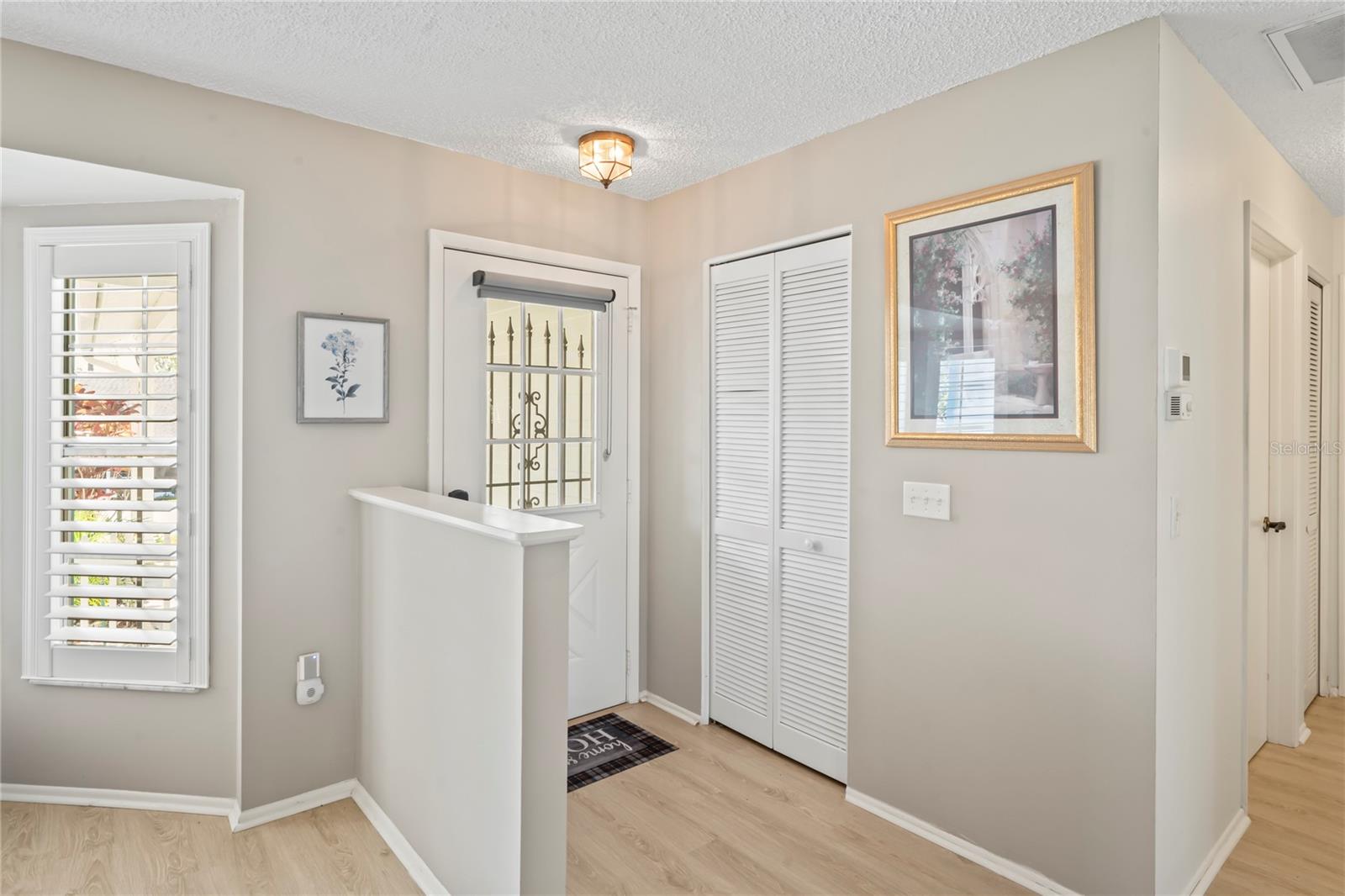 Image 8 of 98 For 7107 Pond View Court