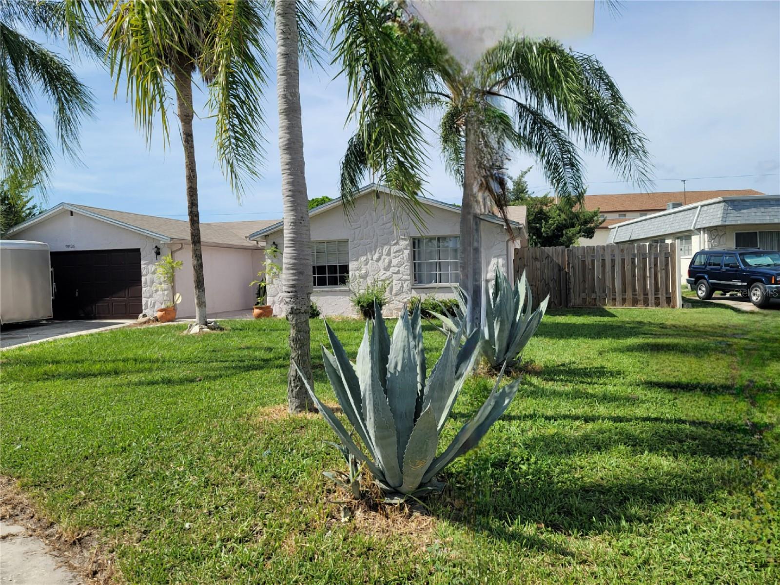 Image 13 of 40 For 9826 Lehigh Drive