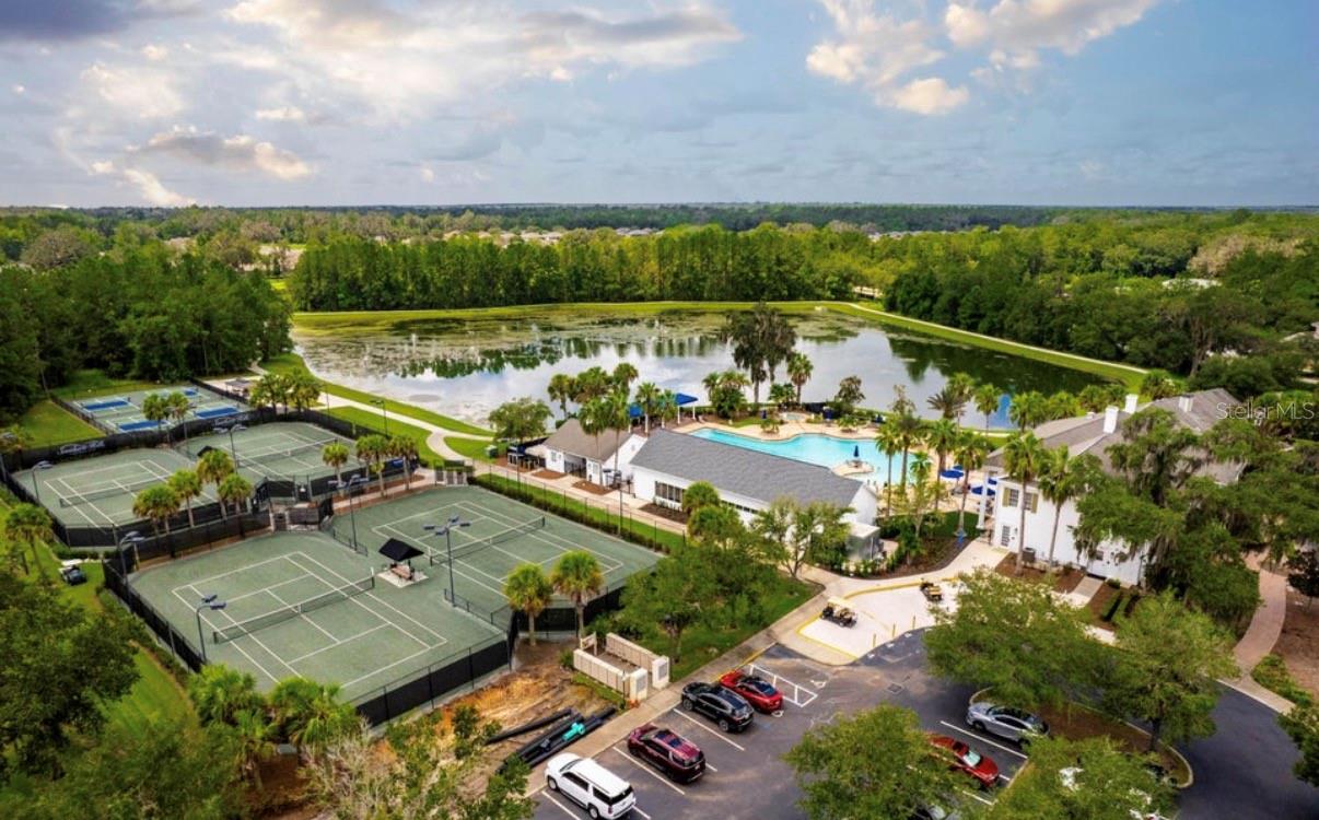 Image 4 of 7 For 19612 Sterling Bluff Way