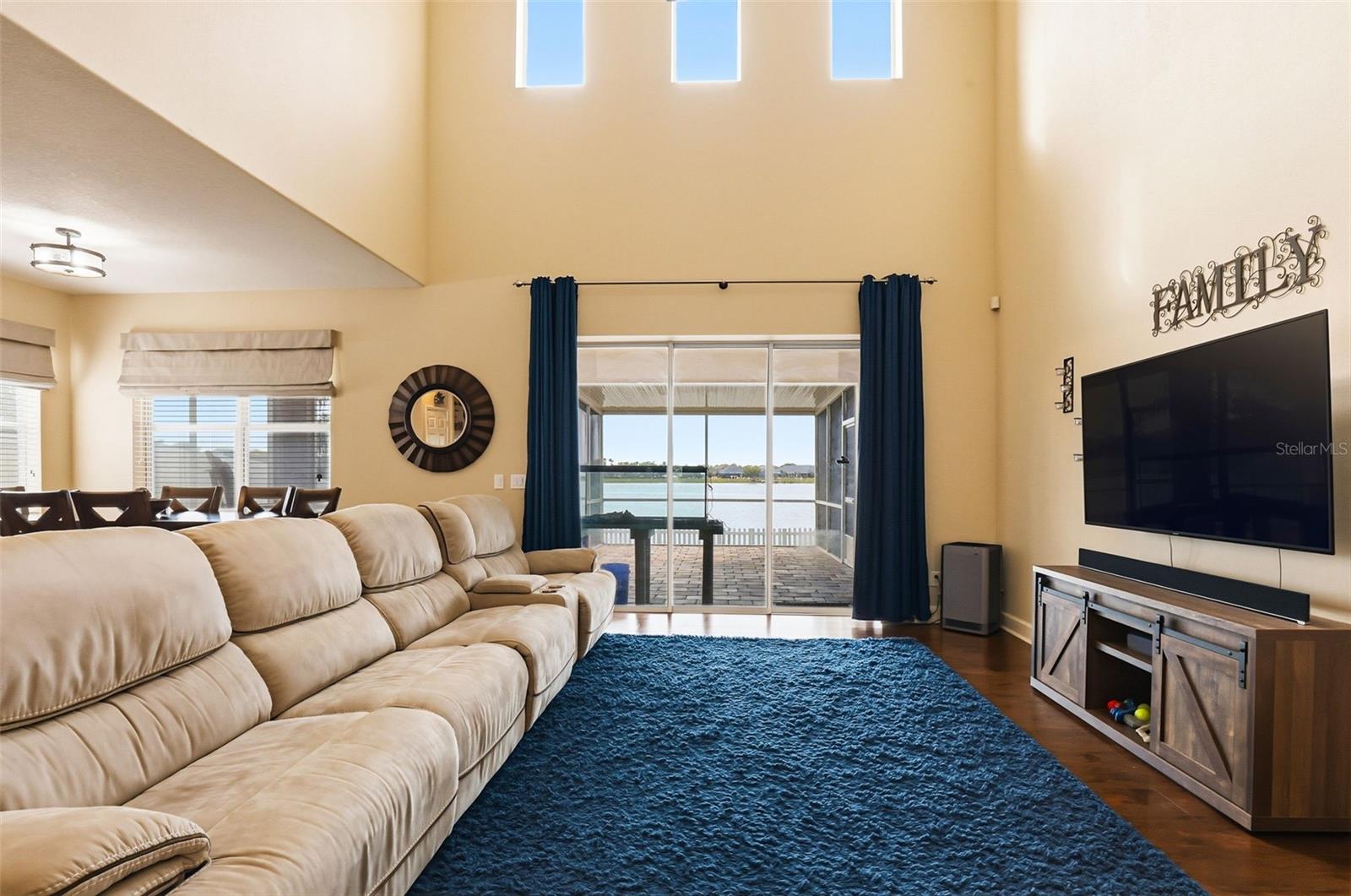 Image 15 of 60 For 714 Tanana Fall Drive