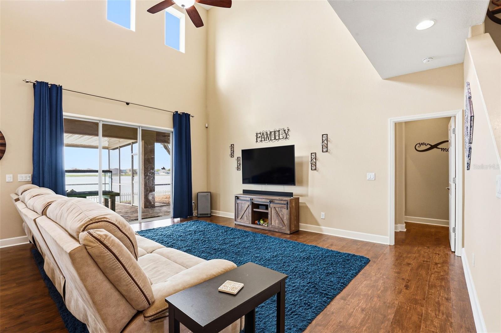 Image 17 of 60 For 714 Tanana Fall Drive