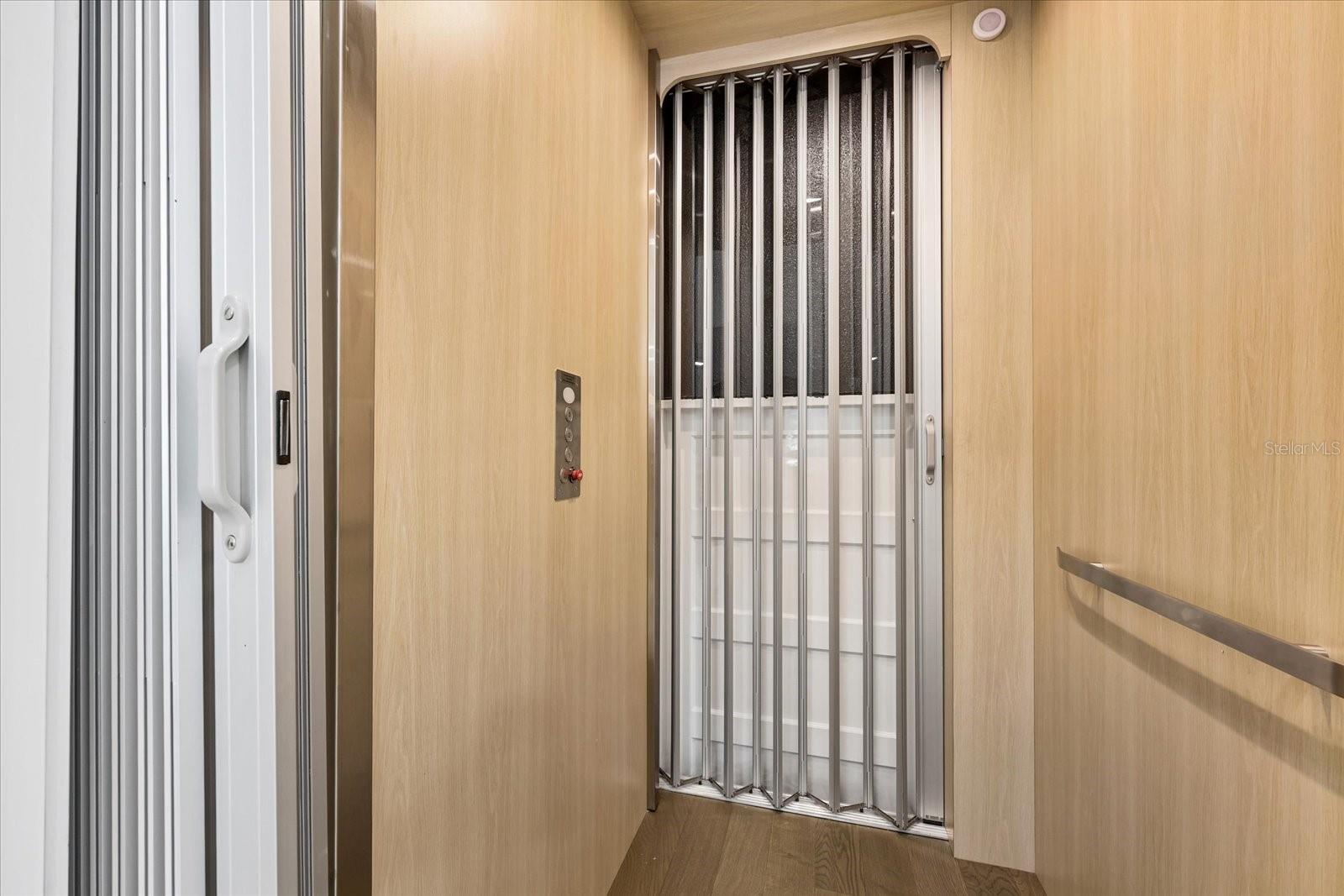 Image 27 of 84 For 3005 Christophers Watch Lane