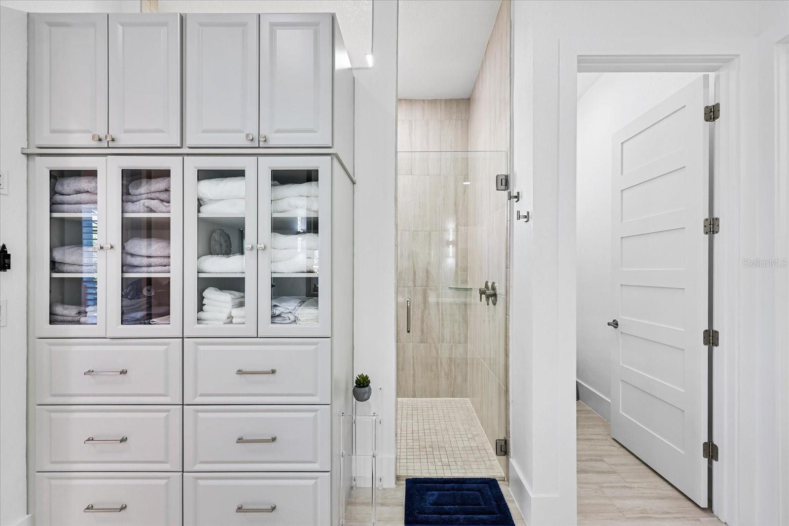 Image 37 of 84 For 3005 Christophers Watch Lane