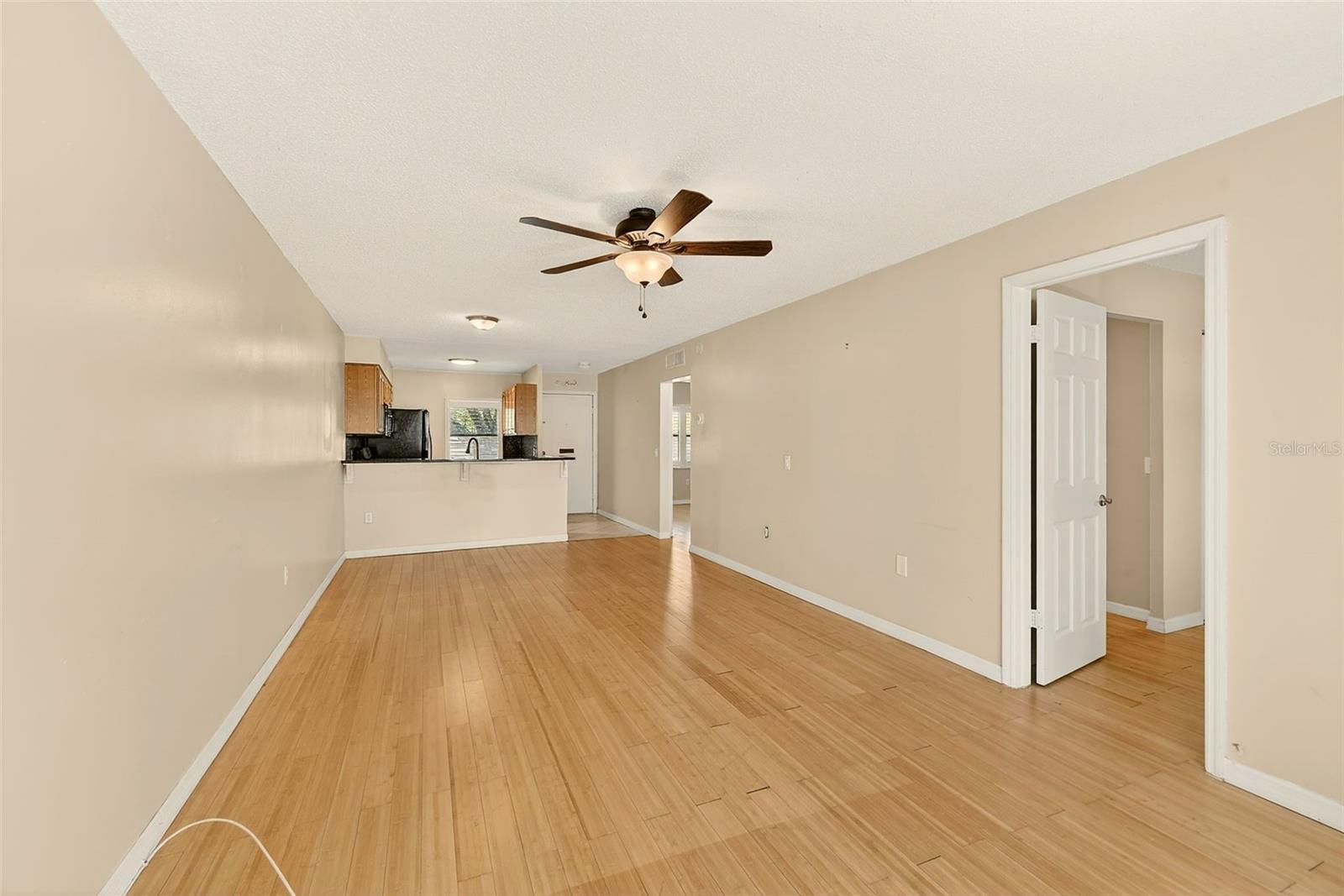 Image 19 of 41 For 2996 Mission Drive E 60e