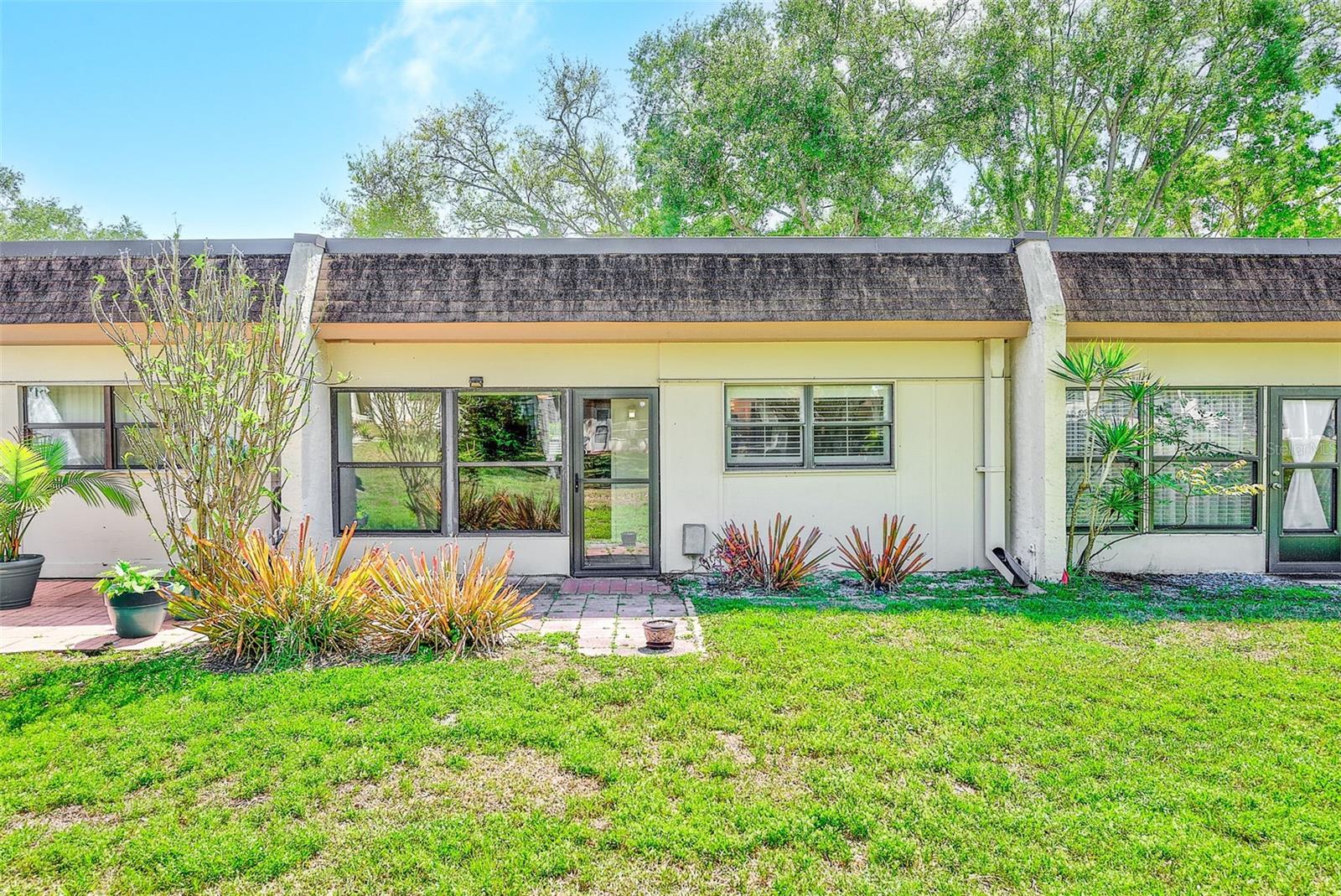 Image 27 of 41 For 2996 Mission Drive E 60e