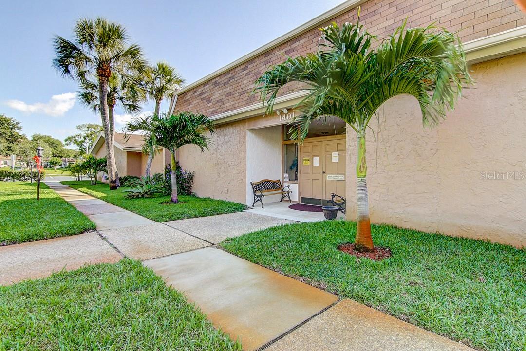 Image 34 of 41 For 2996 Mission Drive E 60e