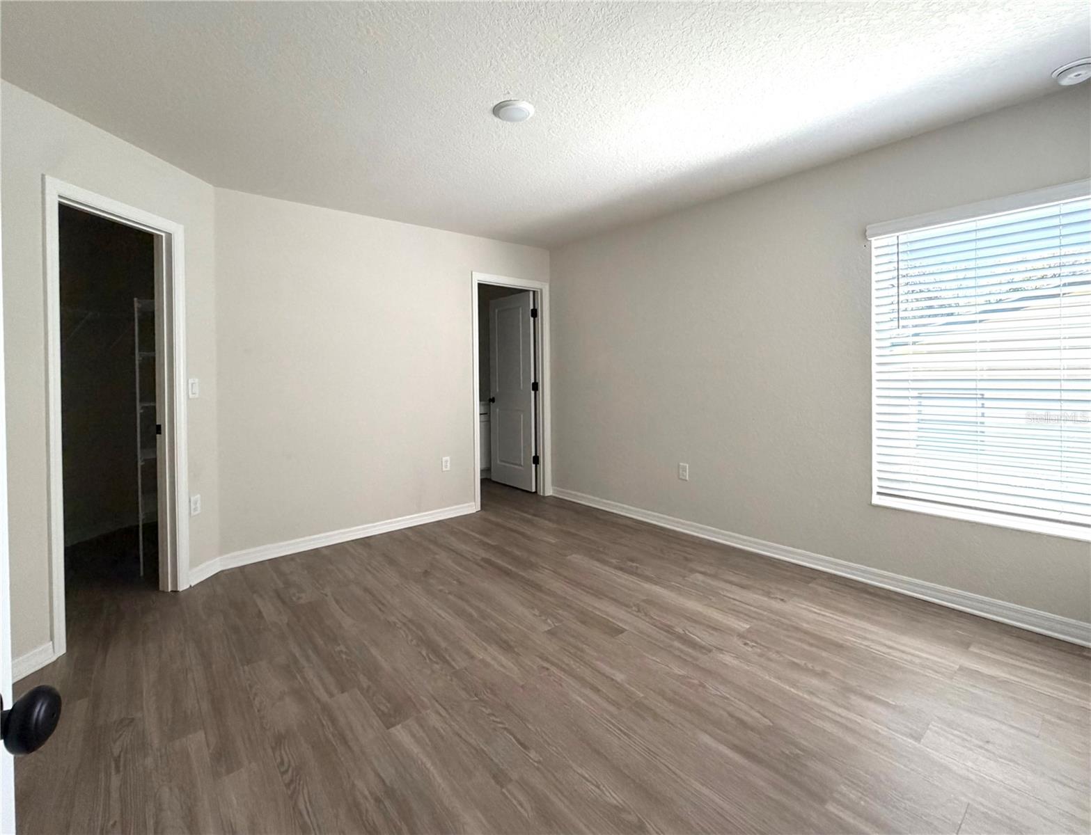 Image 10 of 17 For 934 Apopka Avenue