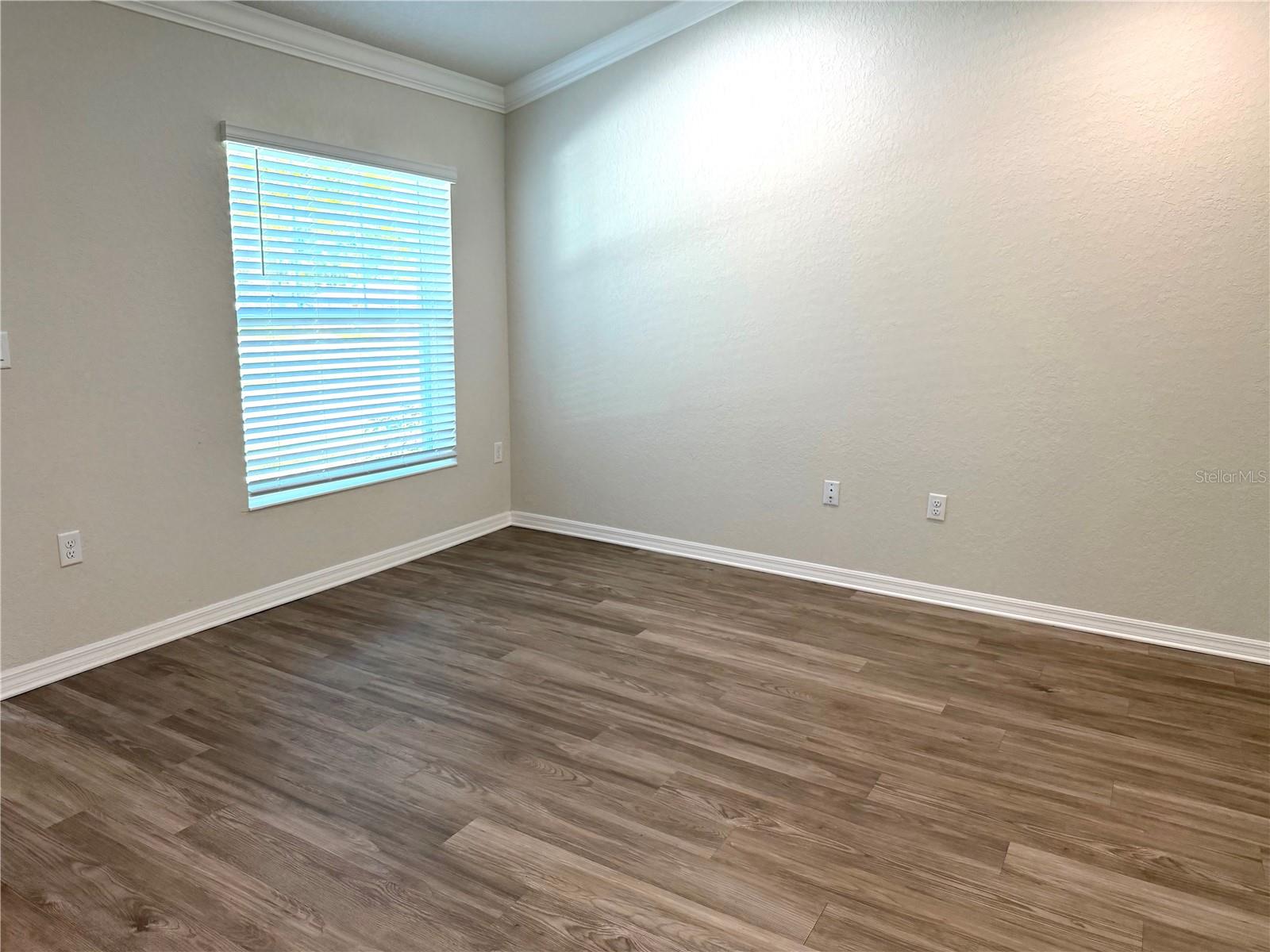 Image 11 of 17 For 934 Apopka Avenue