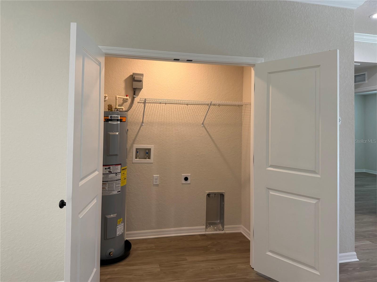 Image 14 of 17 For 934 Apopka Avenue