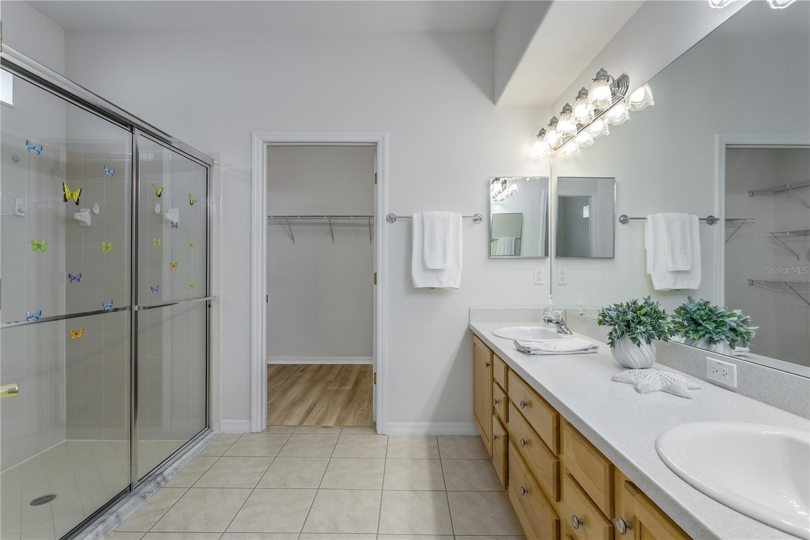 Image 11 of 32 For 8415 Tarocco Court