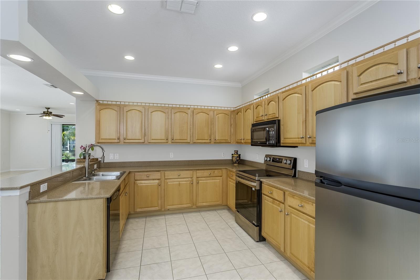 Image 15 of 32 For 8415 Tarocco Court