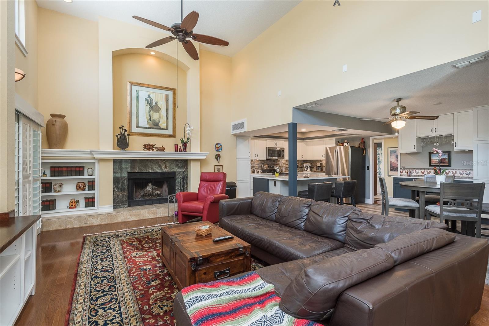 Image 13 of 59 For 14 Baywood Drive