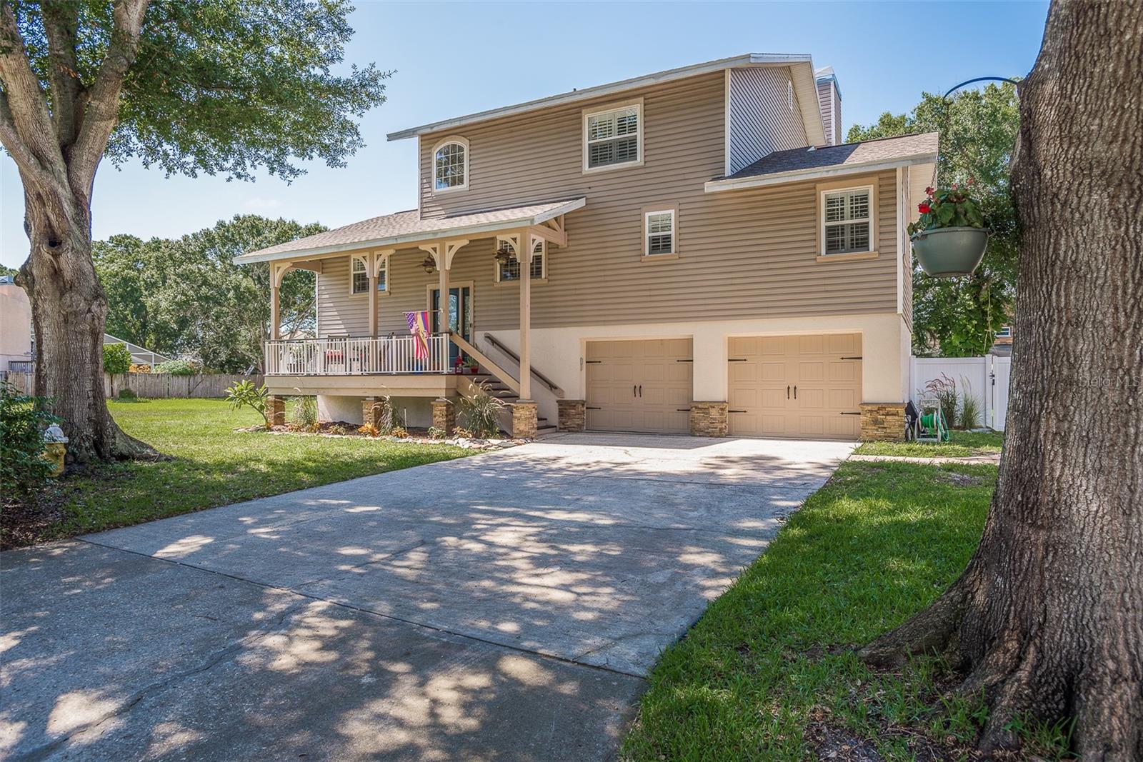 Image 2 of 59 For 14 Baywood Drive