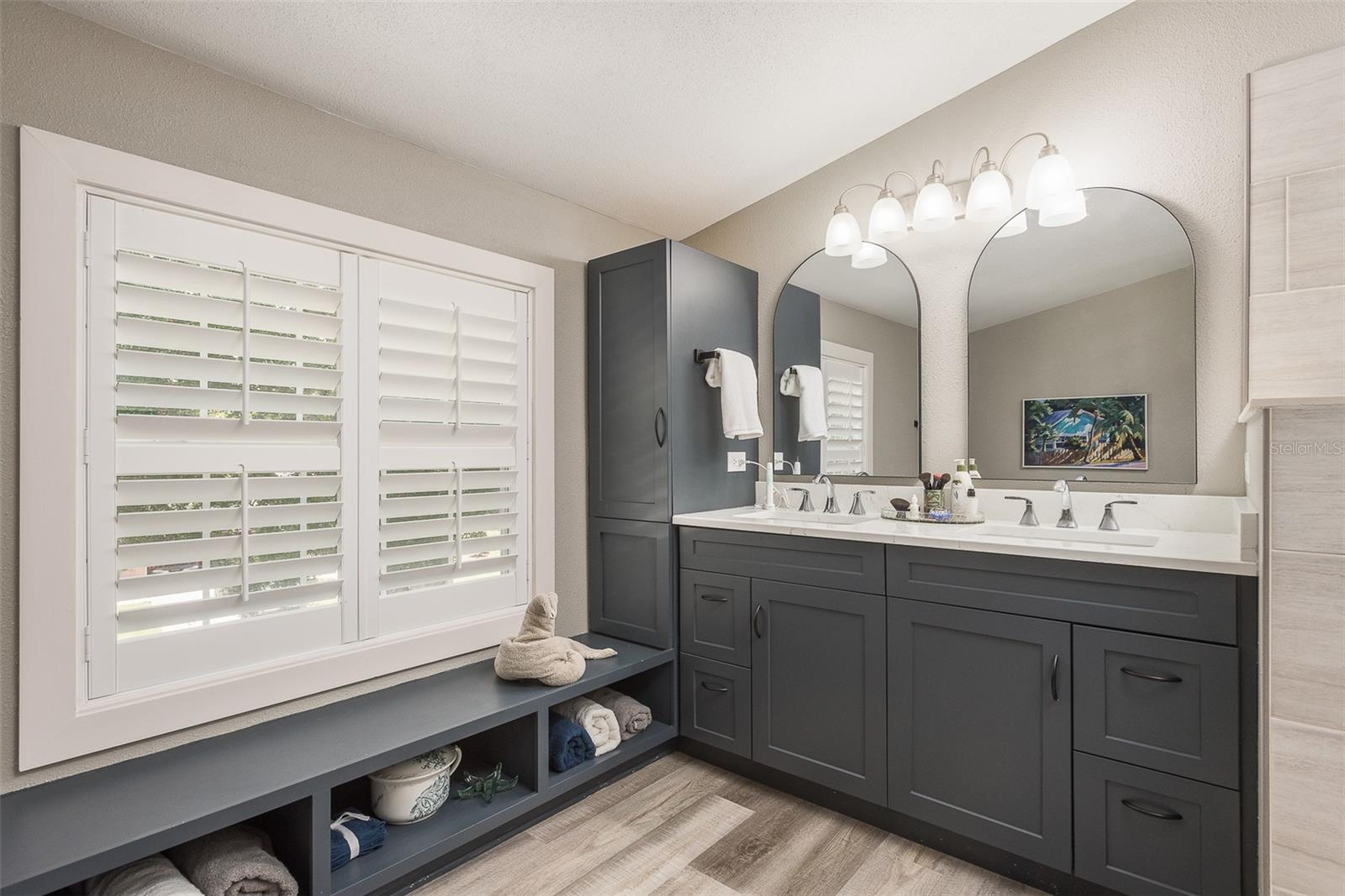 Image 22 of 59 For 14 Baywood Drive