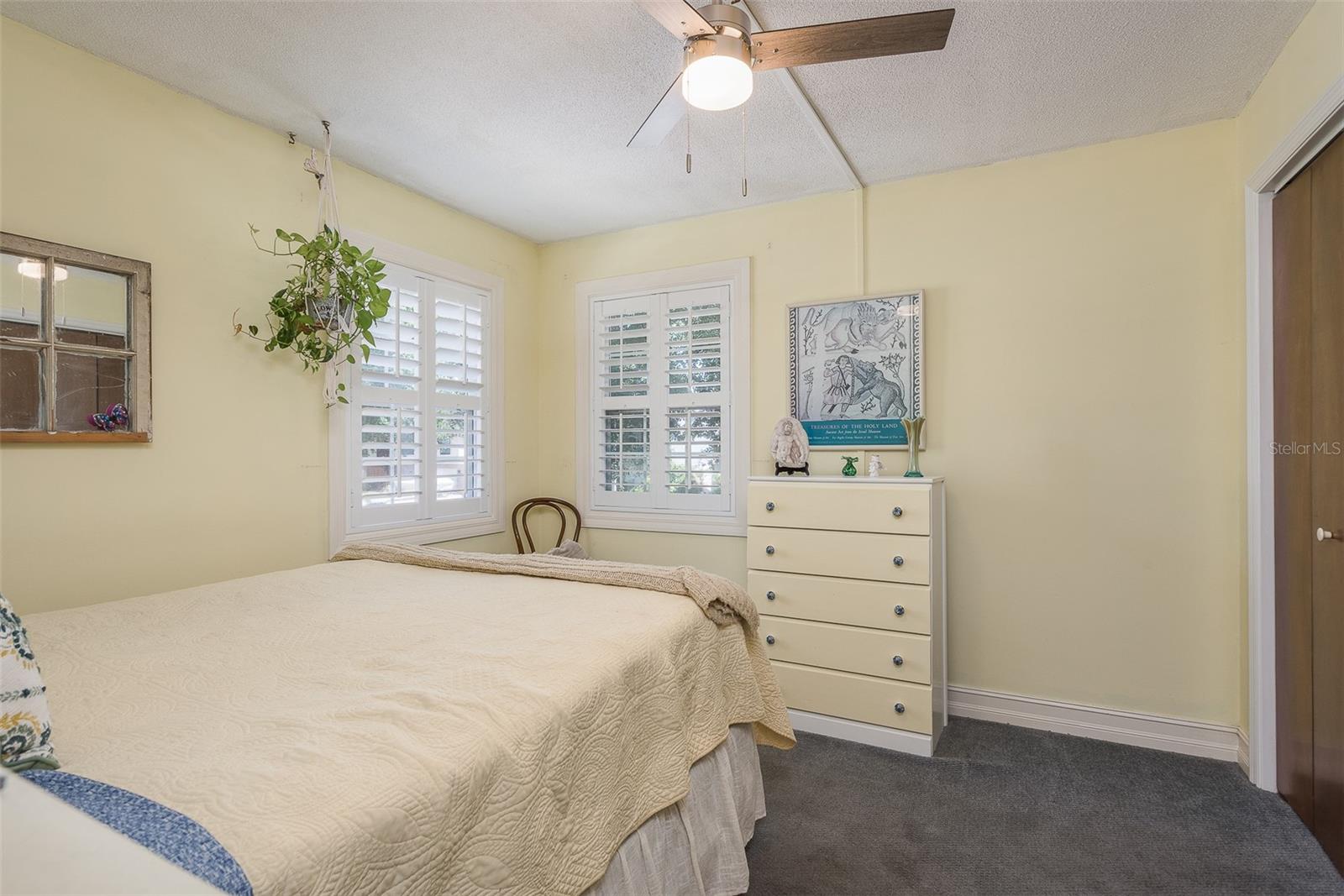 Image 28 of 59 For 14 Baywood Drive