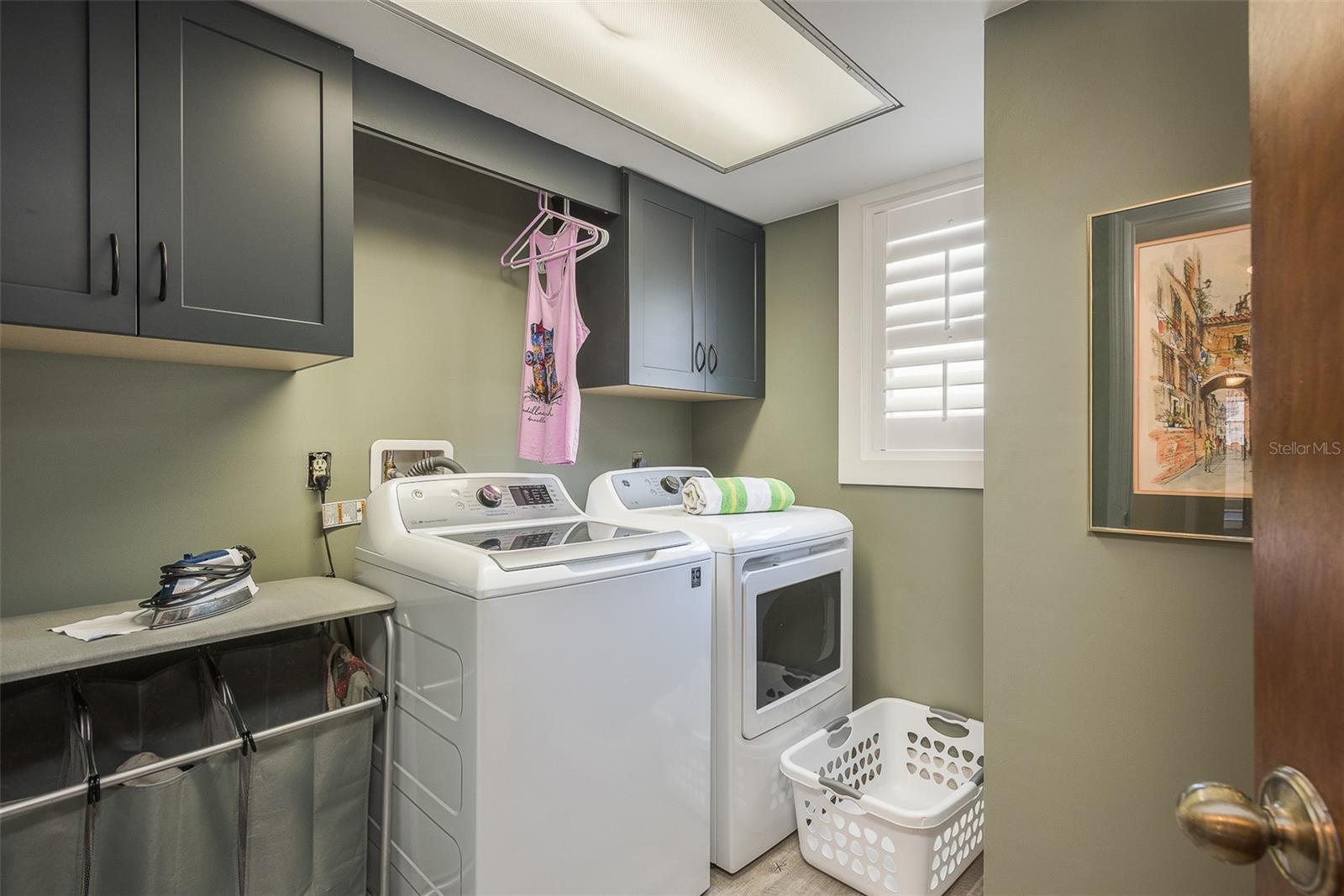 Image 30 of 59 For 14 Baywood Drive