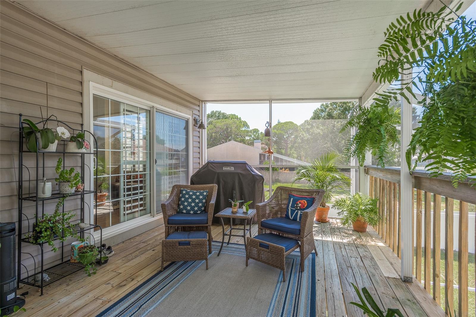 Image 38 of 59 For 14 Baywood Drive