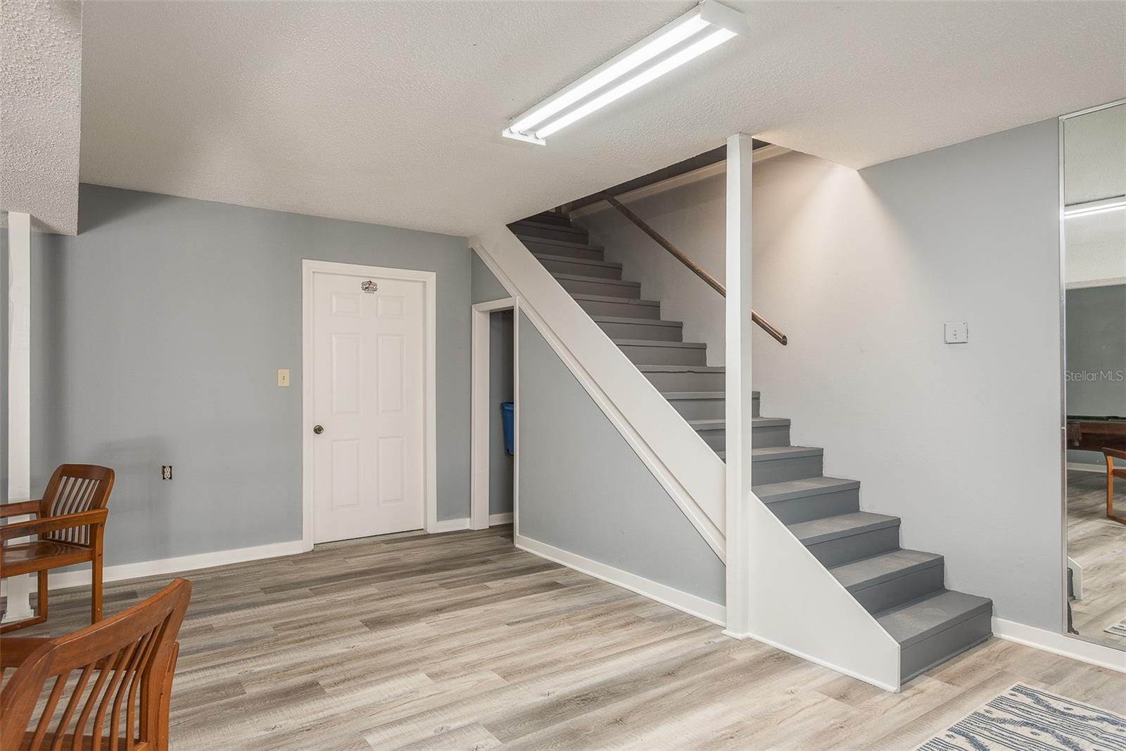 Image 48 of 59 For 14 Baywood Drive