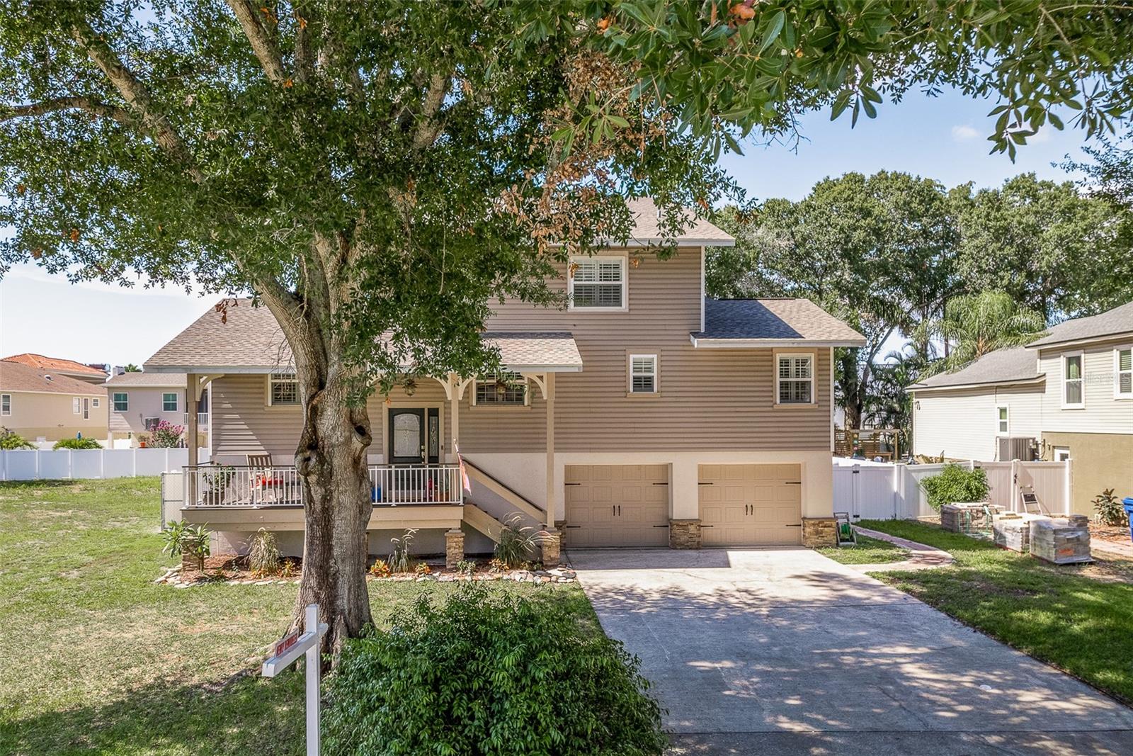 Image 53 of 59 For 14 Baywood Drive