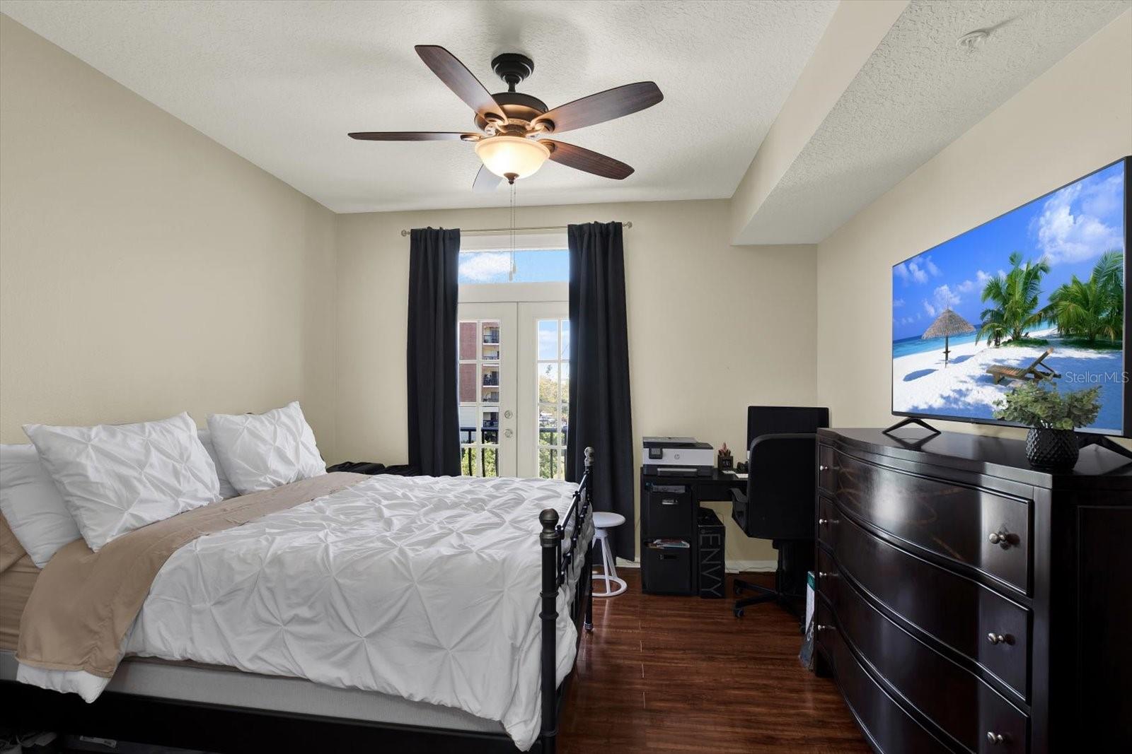 Image 11 of 26 For 501 Knights Run Ave  1234