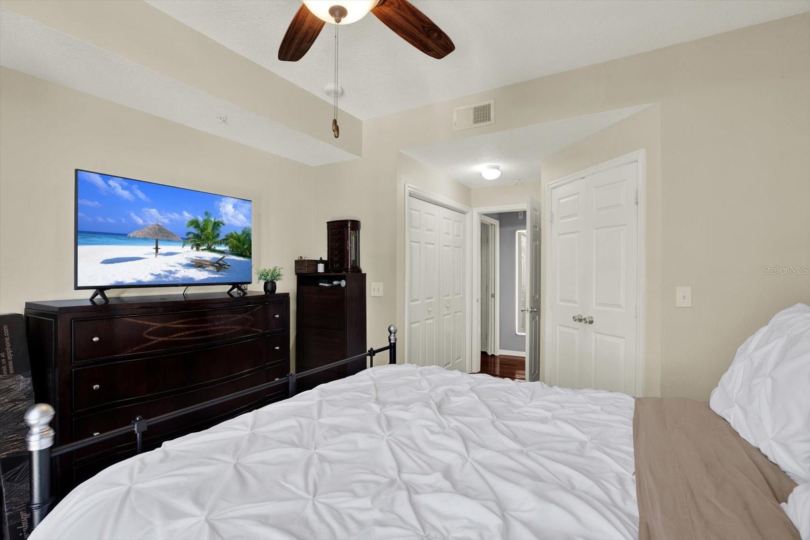 Image 12 of 26 For 501 Knights Run Ave  1234