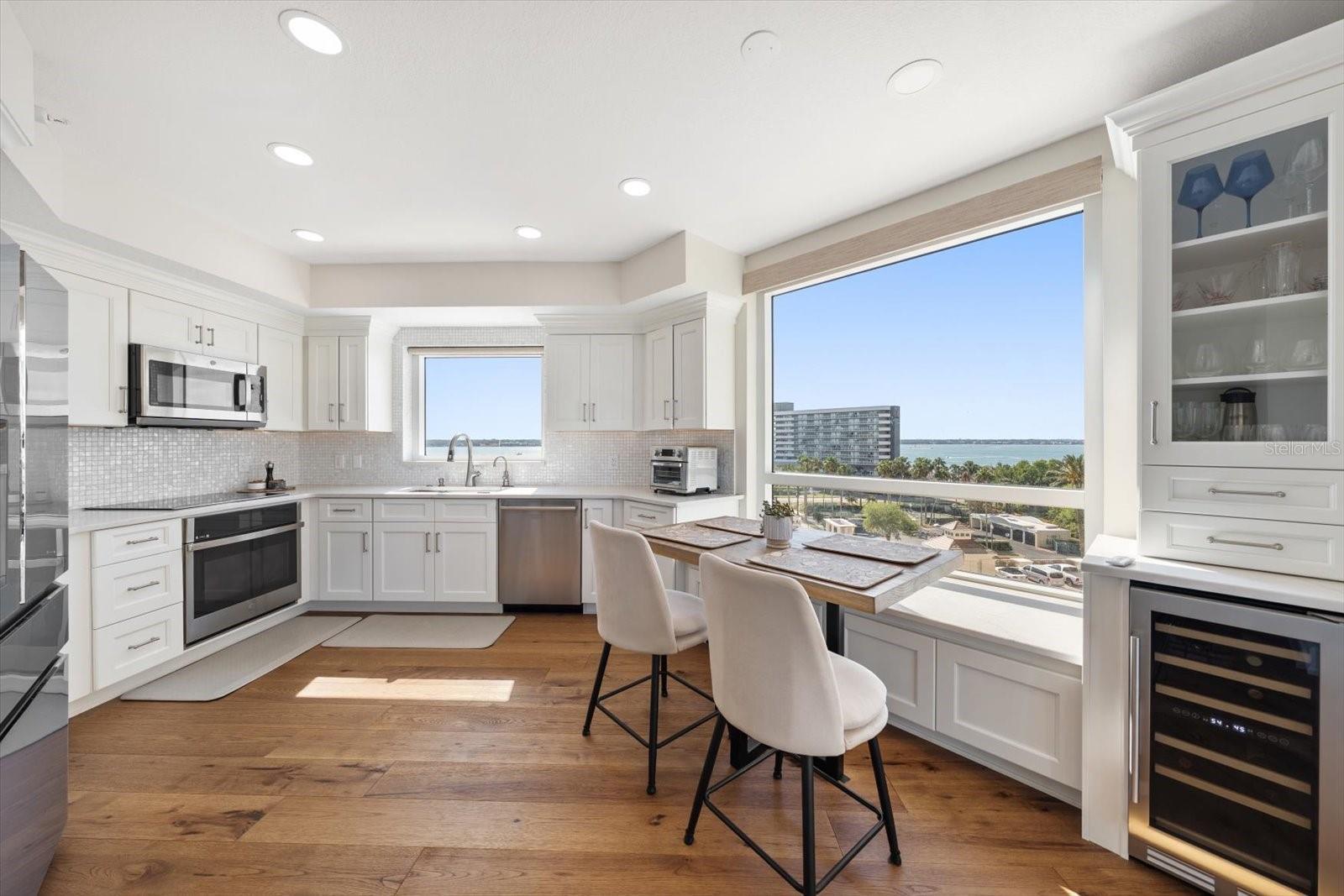 Image 14 of 43 For 1170 Gulf Boulevard 605