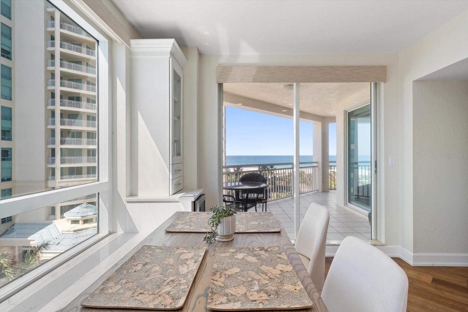 Image 15 of 43 For 1170 Gulf Boulevard 605