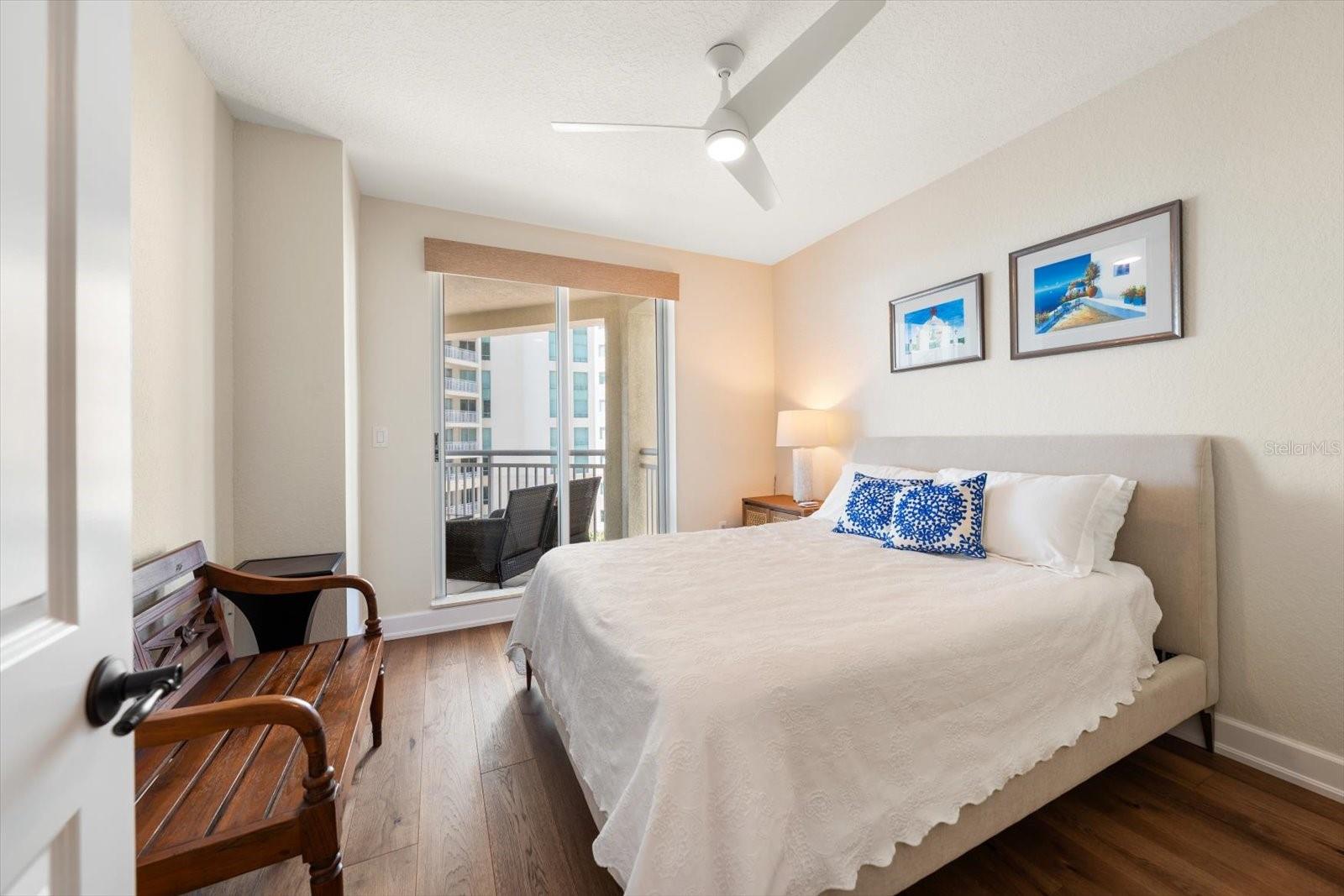 Image 27 of 43 For 1170 Gulf Boulevard 605