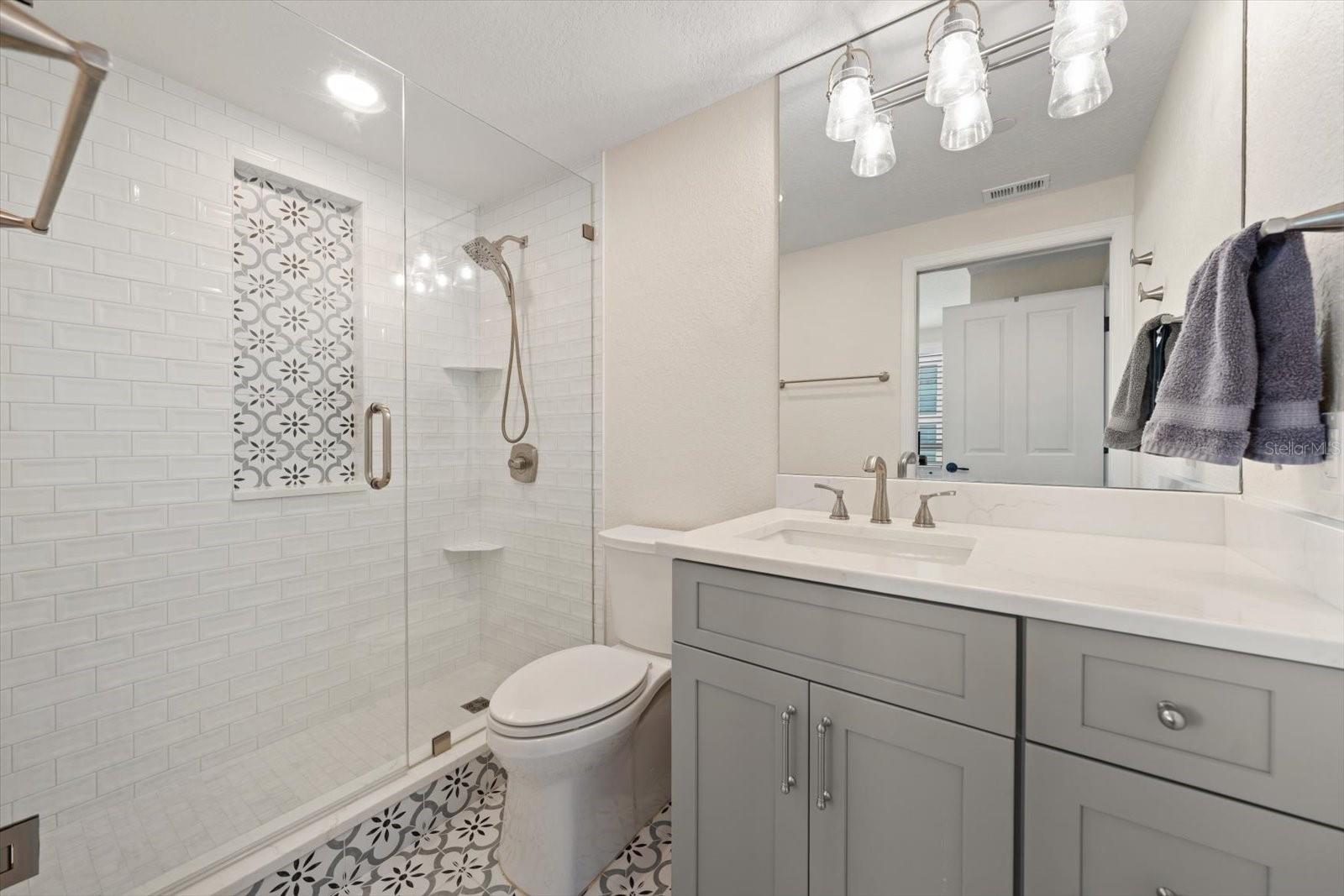 Image 28 of 43 For 1170 Gulf Boulevard 605