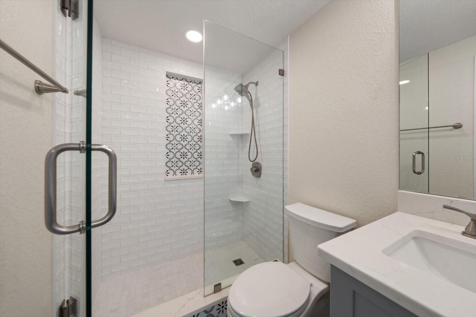 Image 29 of 43 For 1170 Gulf Boulevard 605