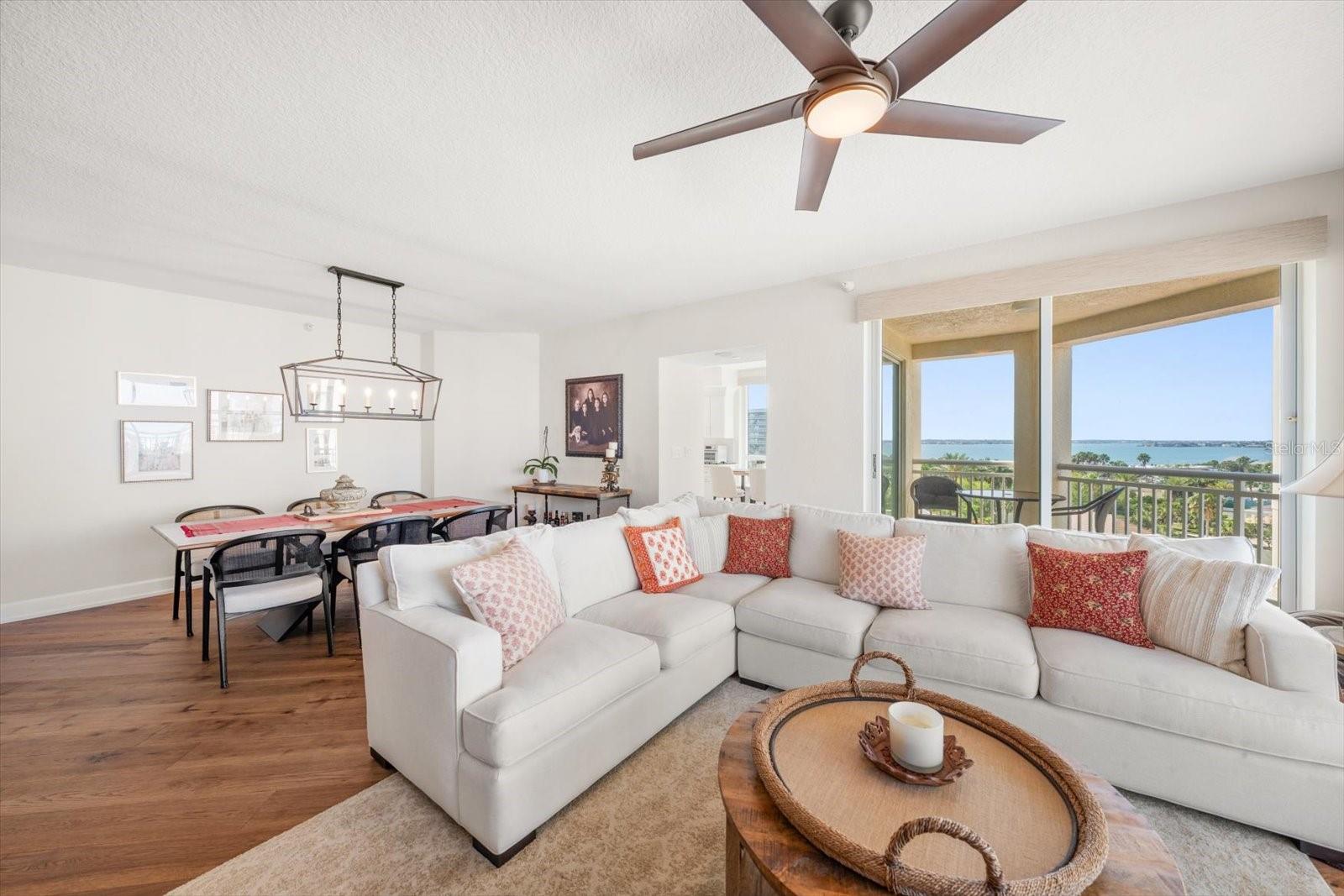 Image 9 of 43 For 1170 Gulf Boulevard 605