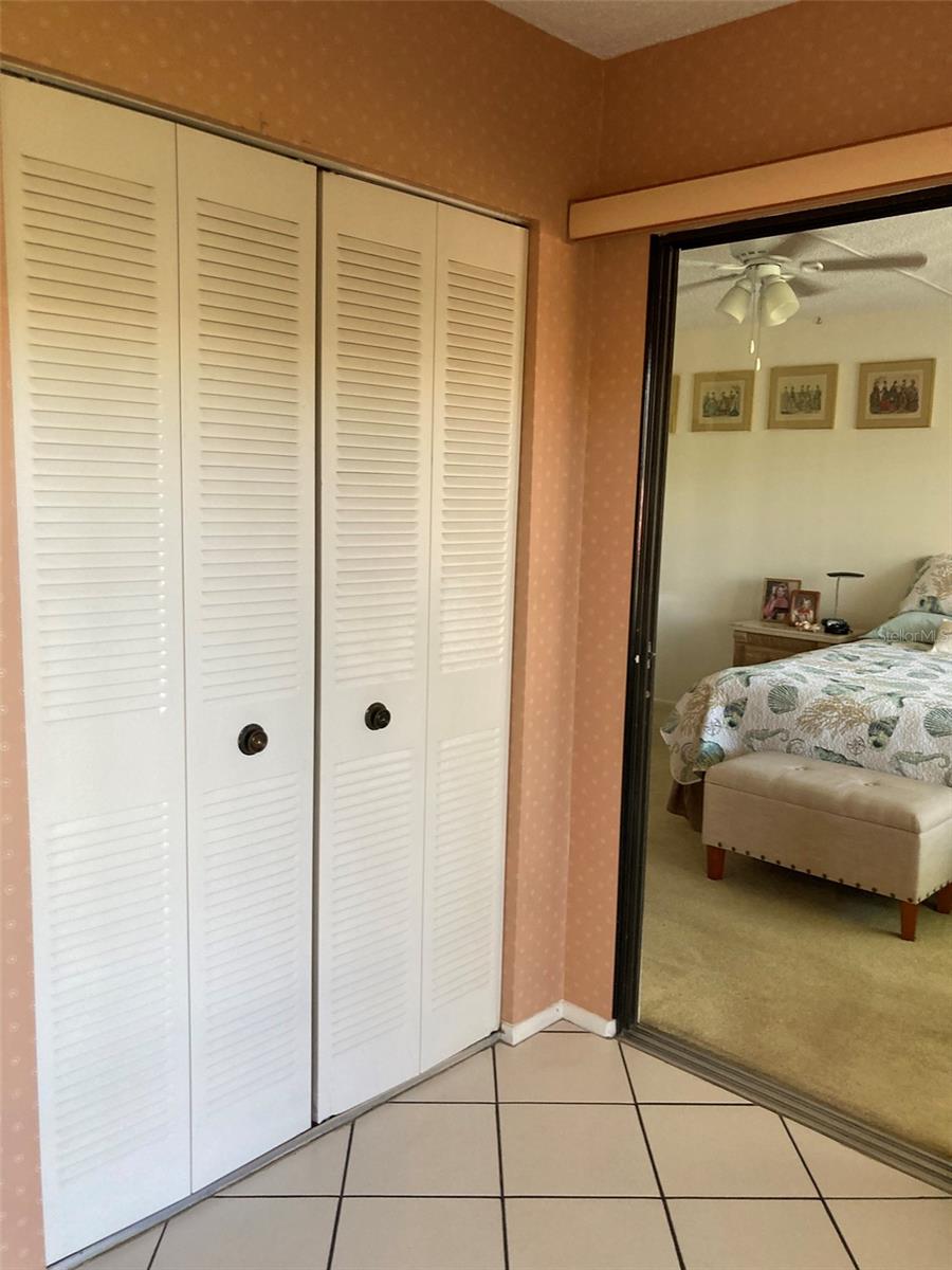 Image 20 of 69 For 5980 Terrace Park Drive N 203