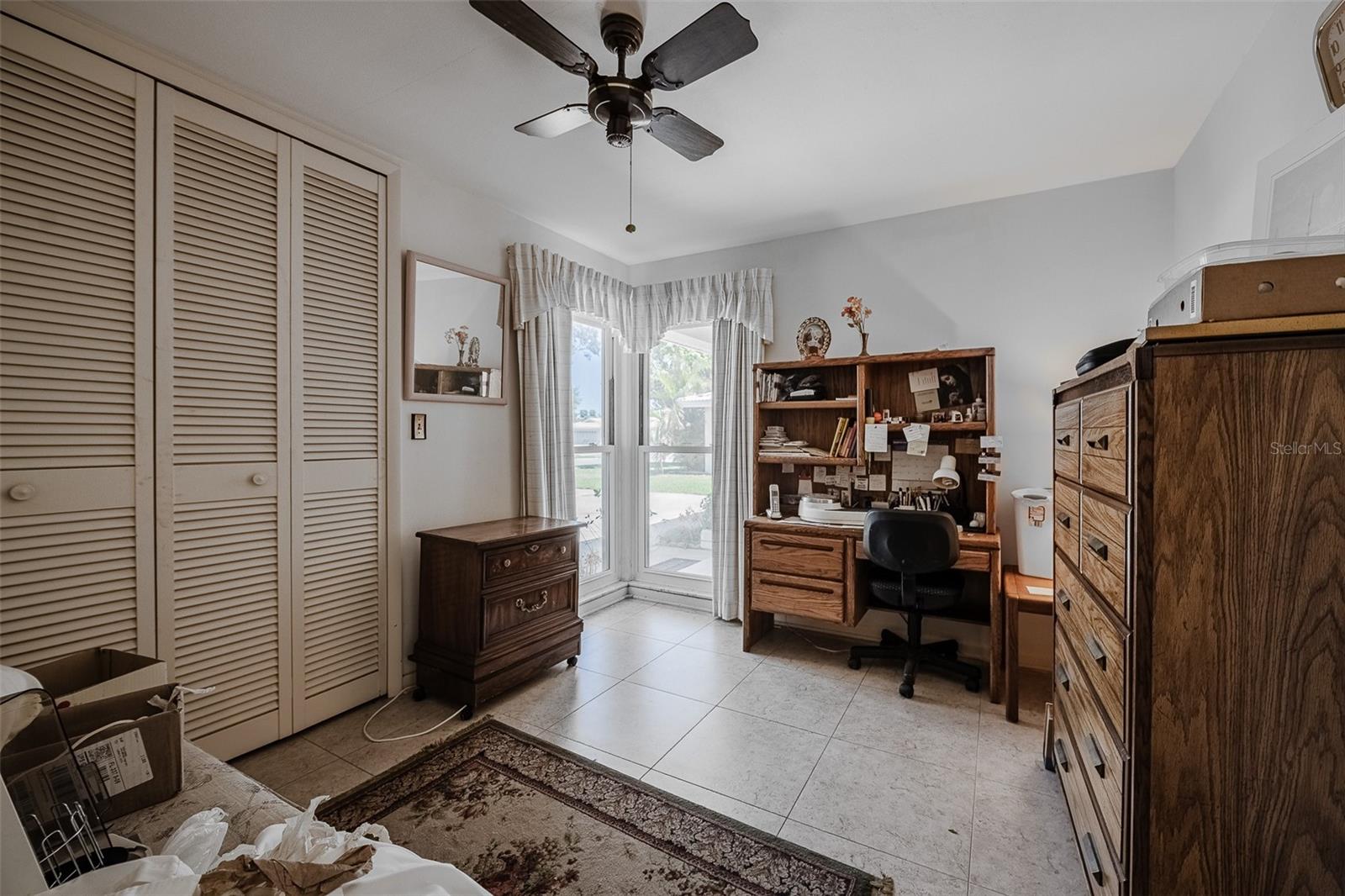 Image 23 of 53 For 14792 Imperial Point Drive S