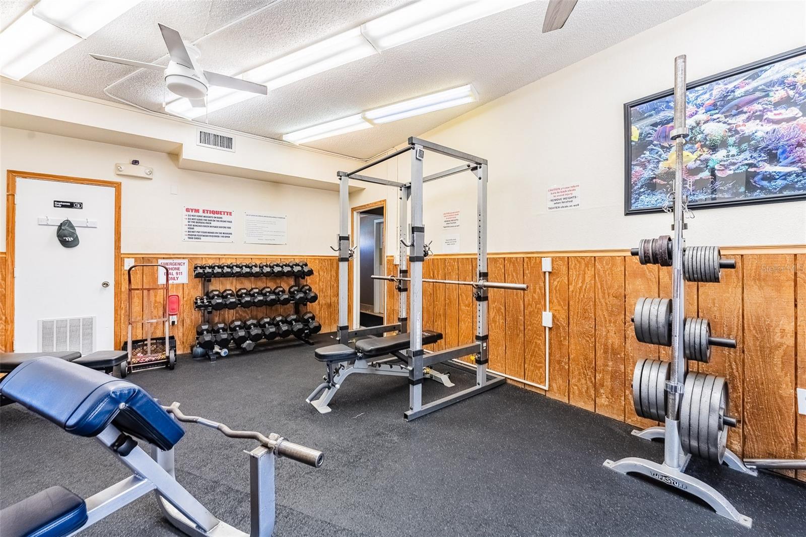 Image 45 of 53 For 14792 Imperial Point Drive S