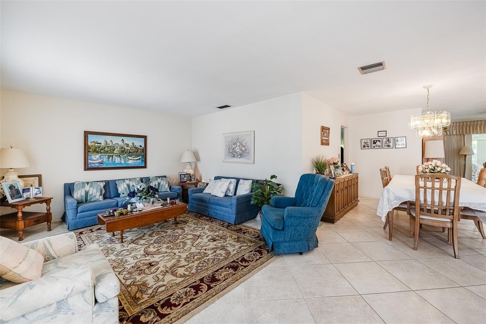 Image 6 of 53 For 14792 Imperial Point Drive S