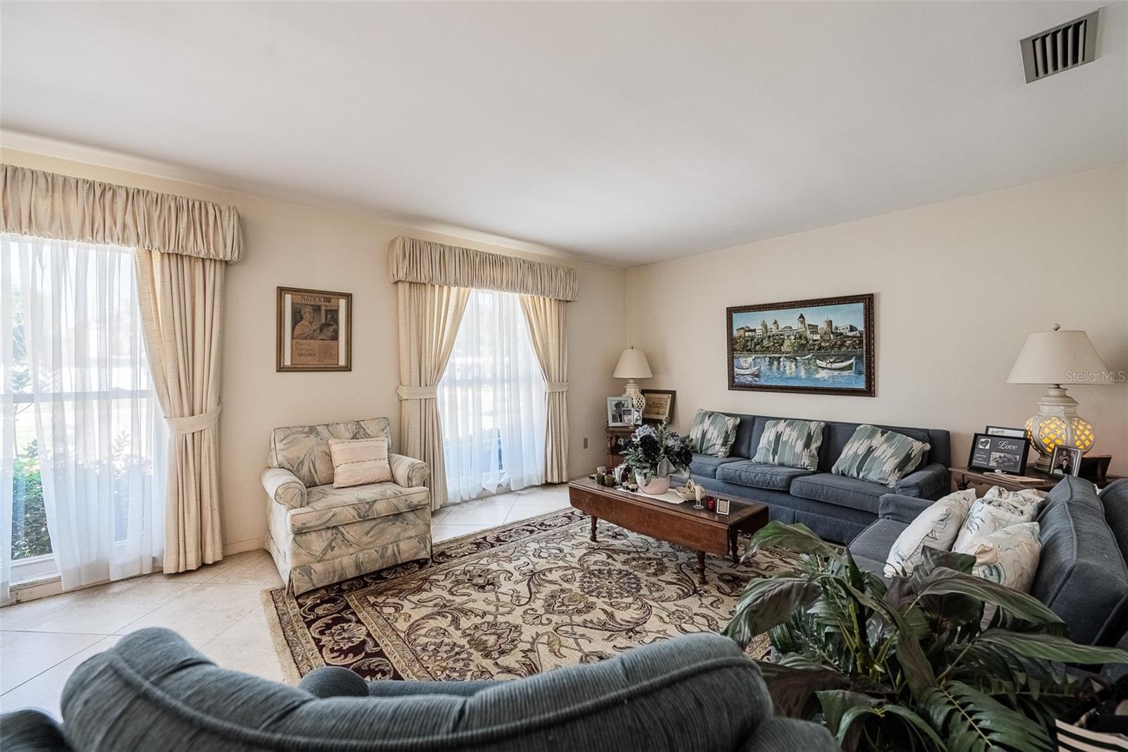 Image 8 of 53 For 14792 Imperial Point Drive S