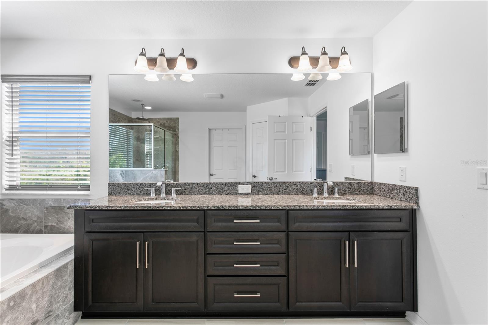 Image 28 of 55 For 10813 Windswept Garden Way