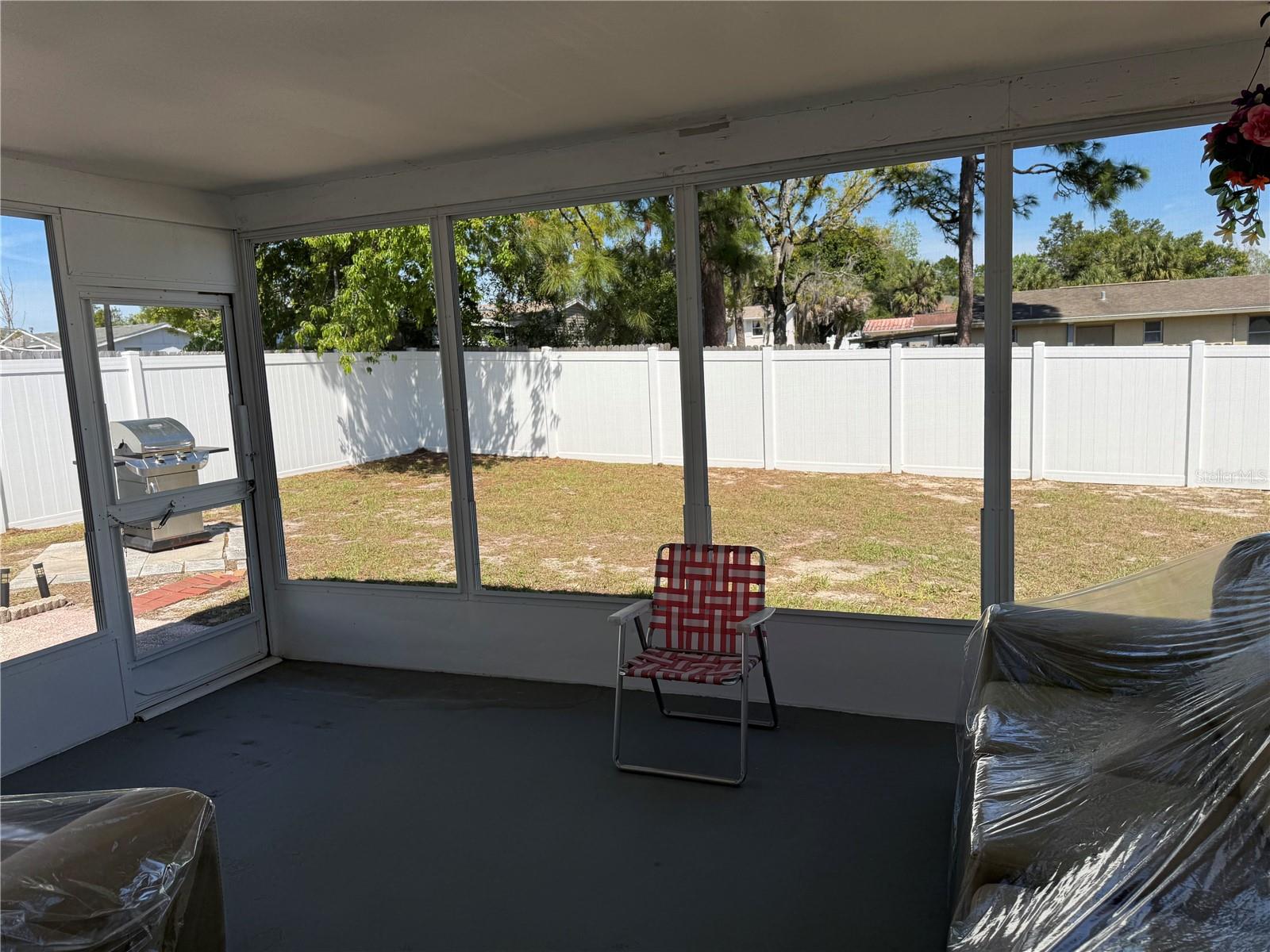 Image 11 of 21 For 9519 Century Drive