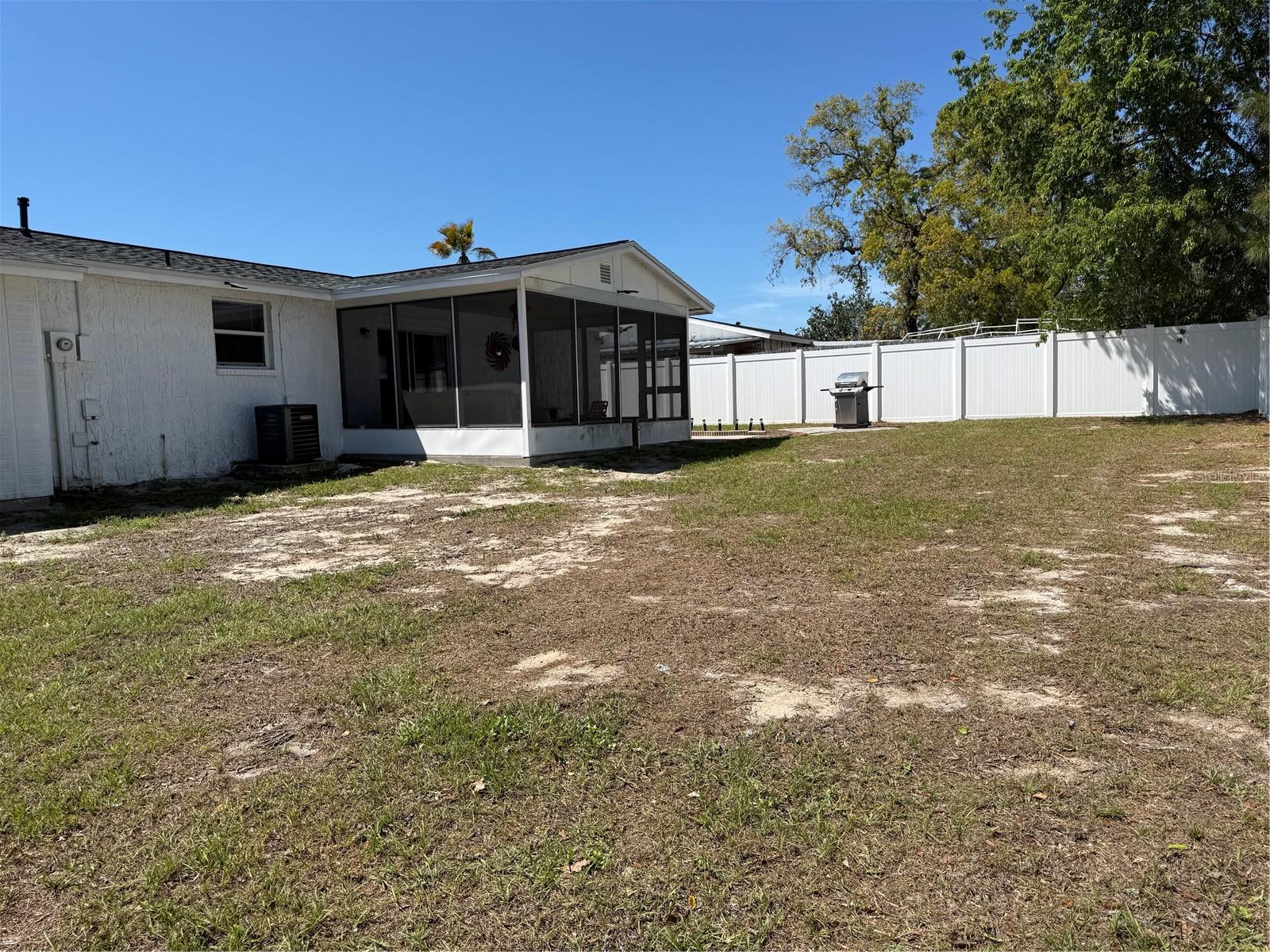 Image 13 of 21 For 9519 Century Drive