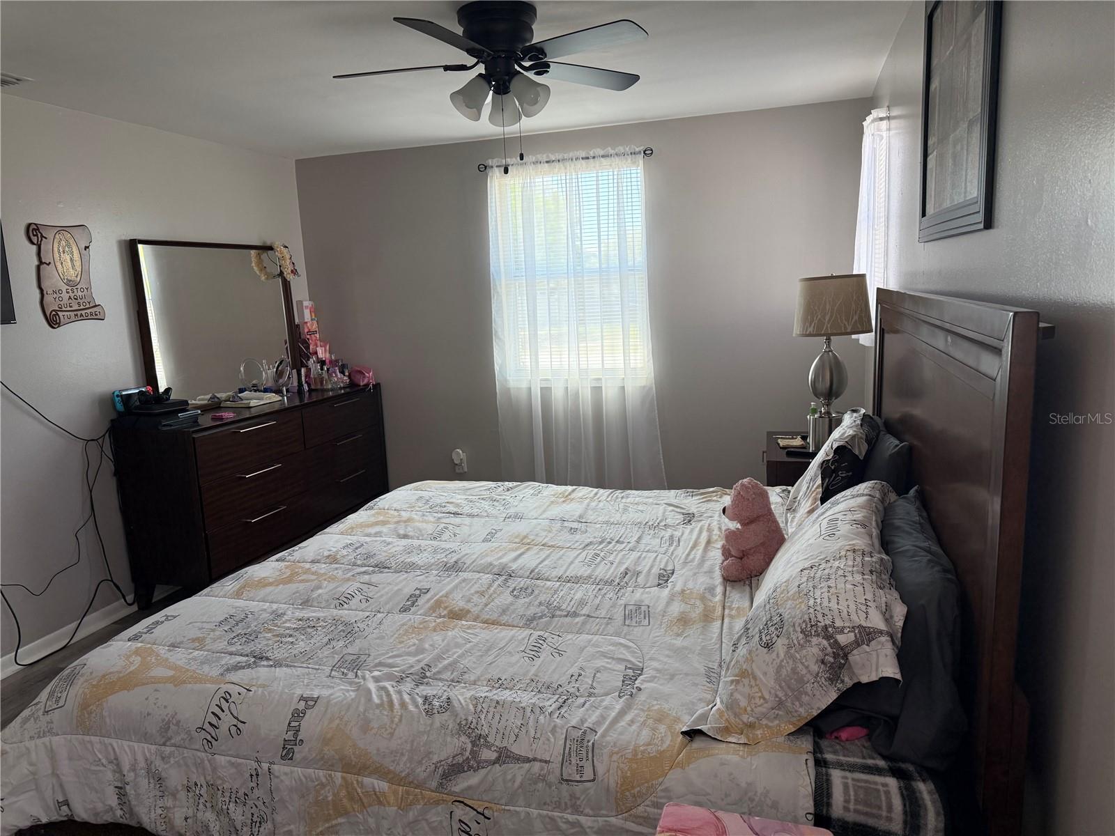 Image 17 of 21 For 9519 Century Drive